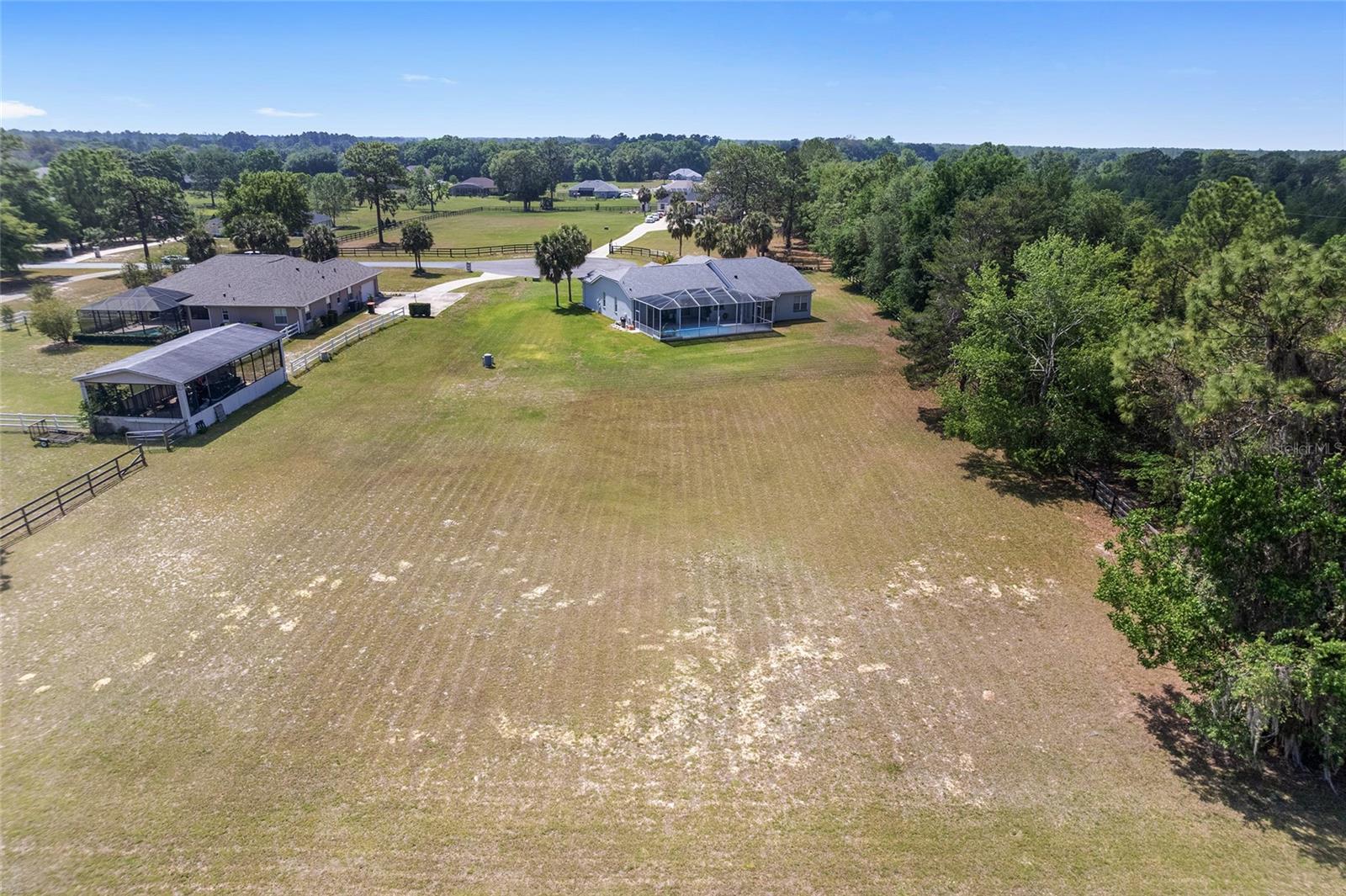 SILVER MDWS NORTH - Residential