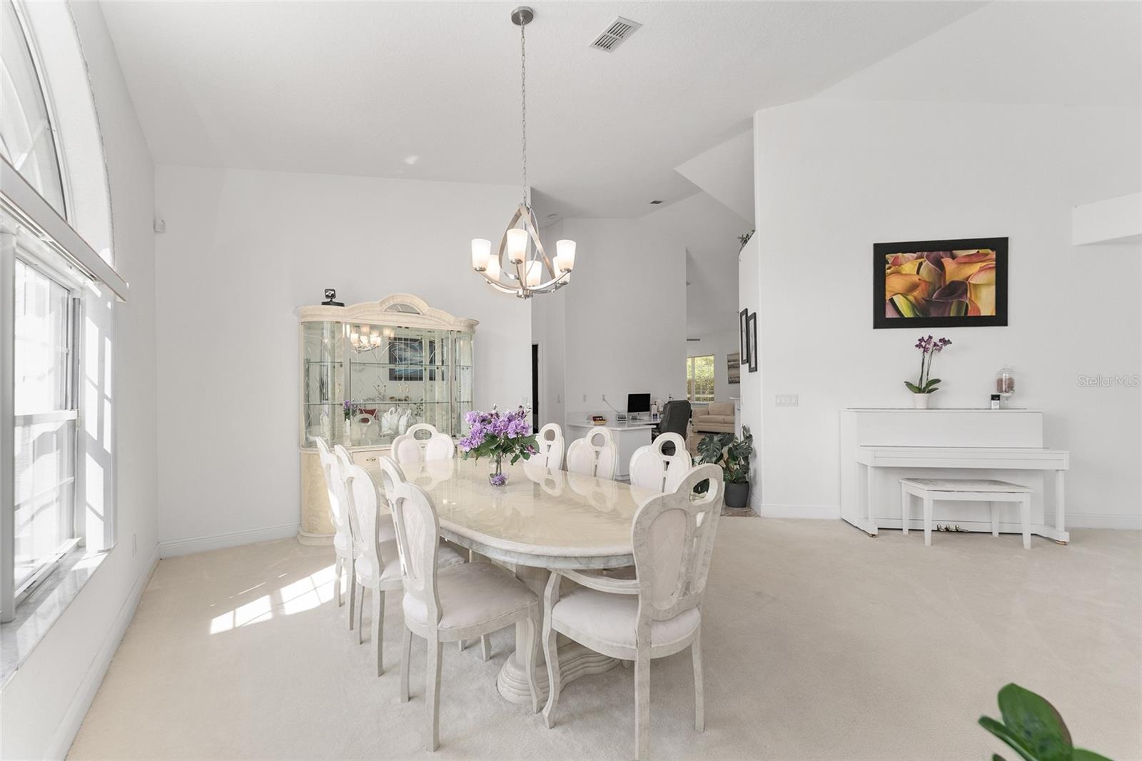 SILVER MDWS NORTH - Residential