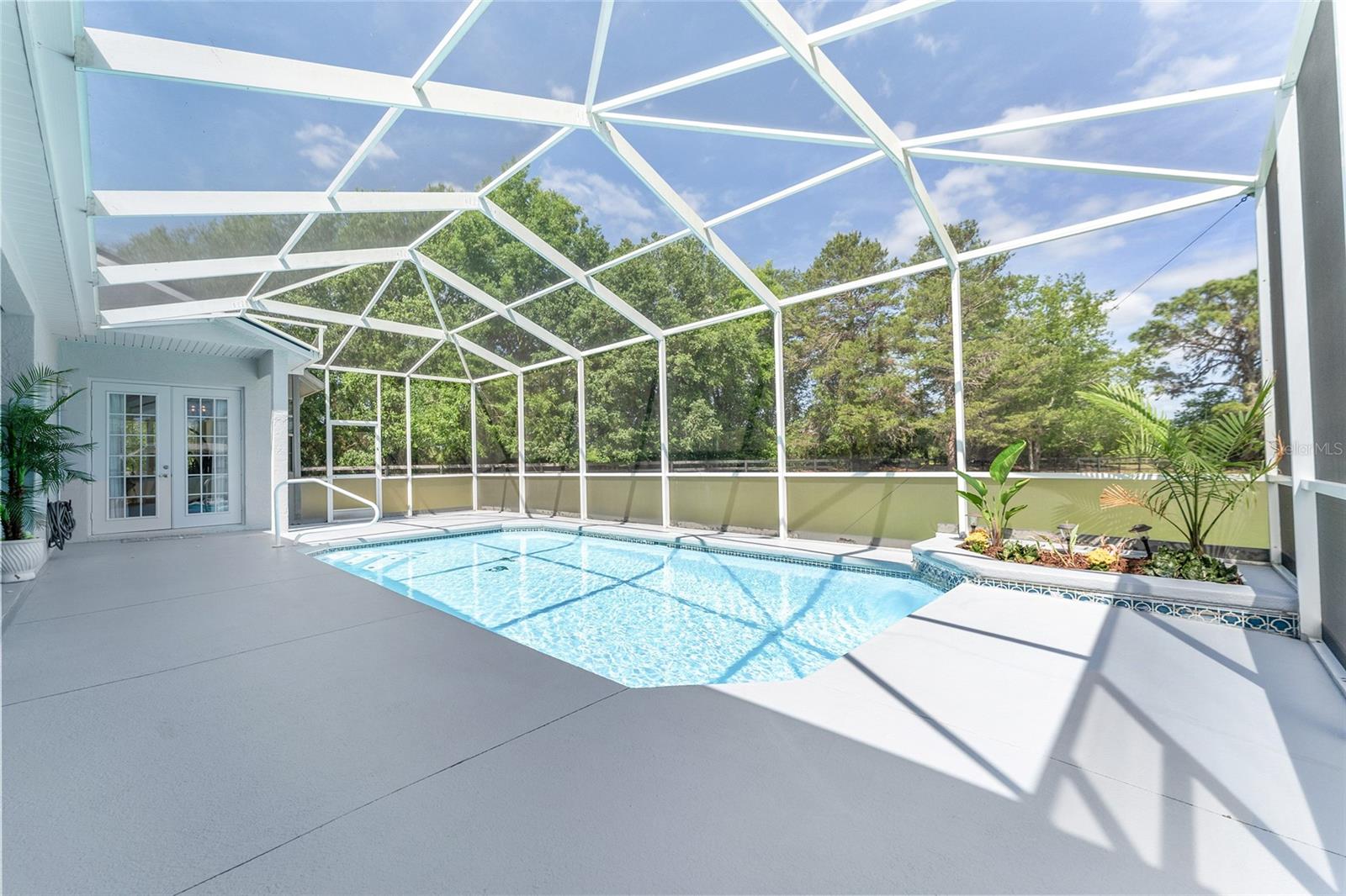 SILVER MDWS NORTH - Residential