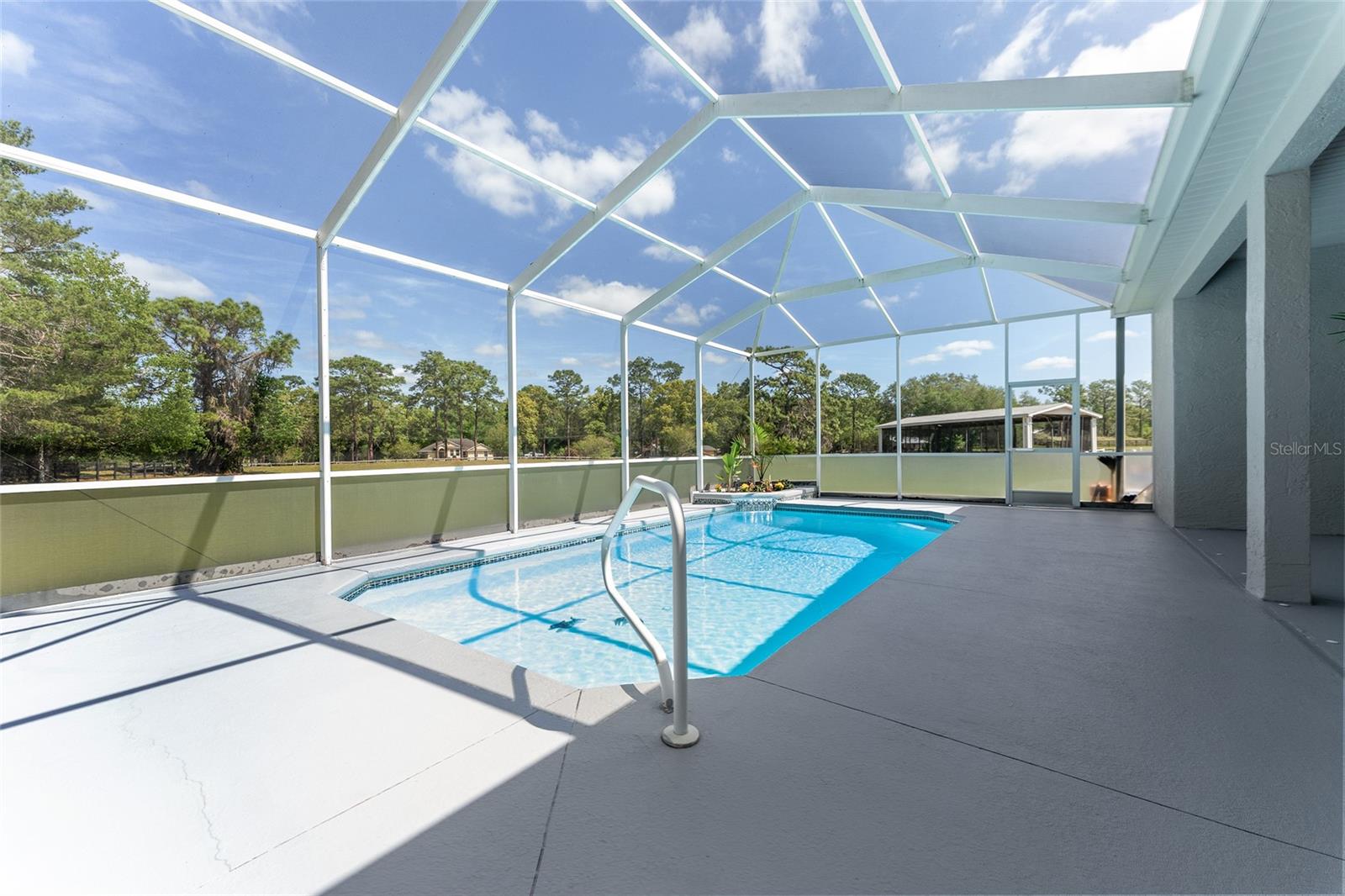 SILVER MDWS NORTH - Residential