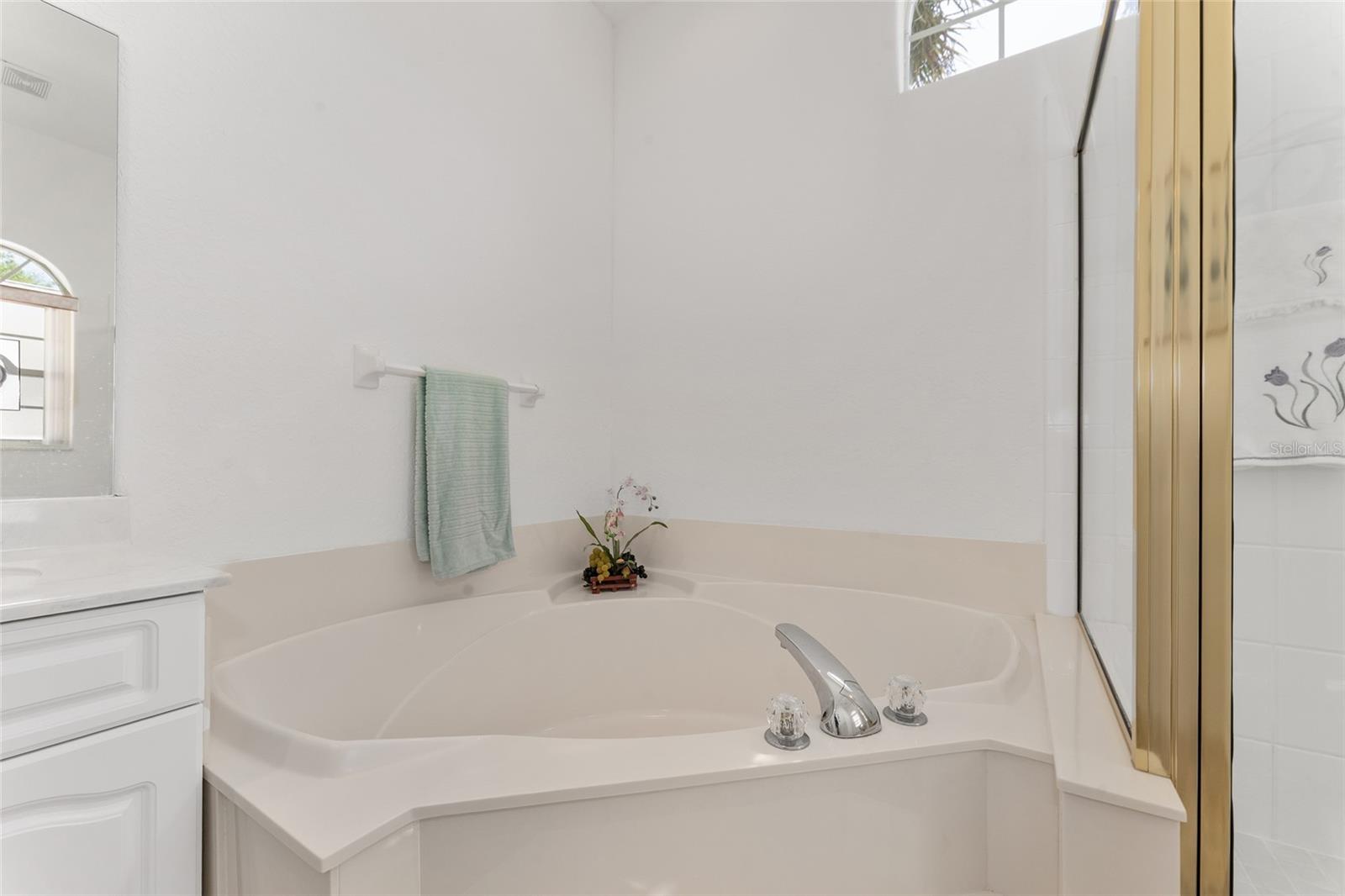 SILVER MDWS NORTH - Residential