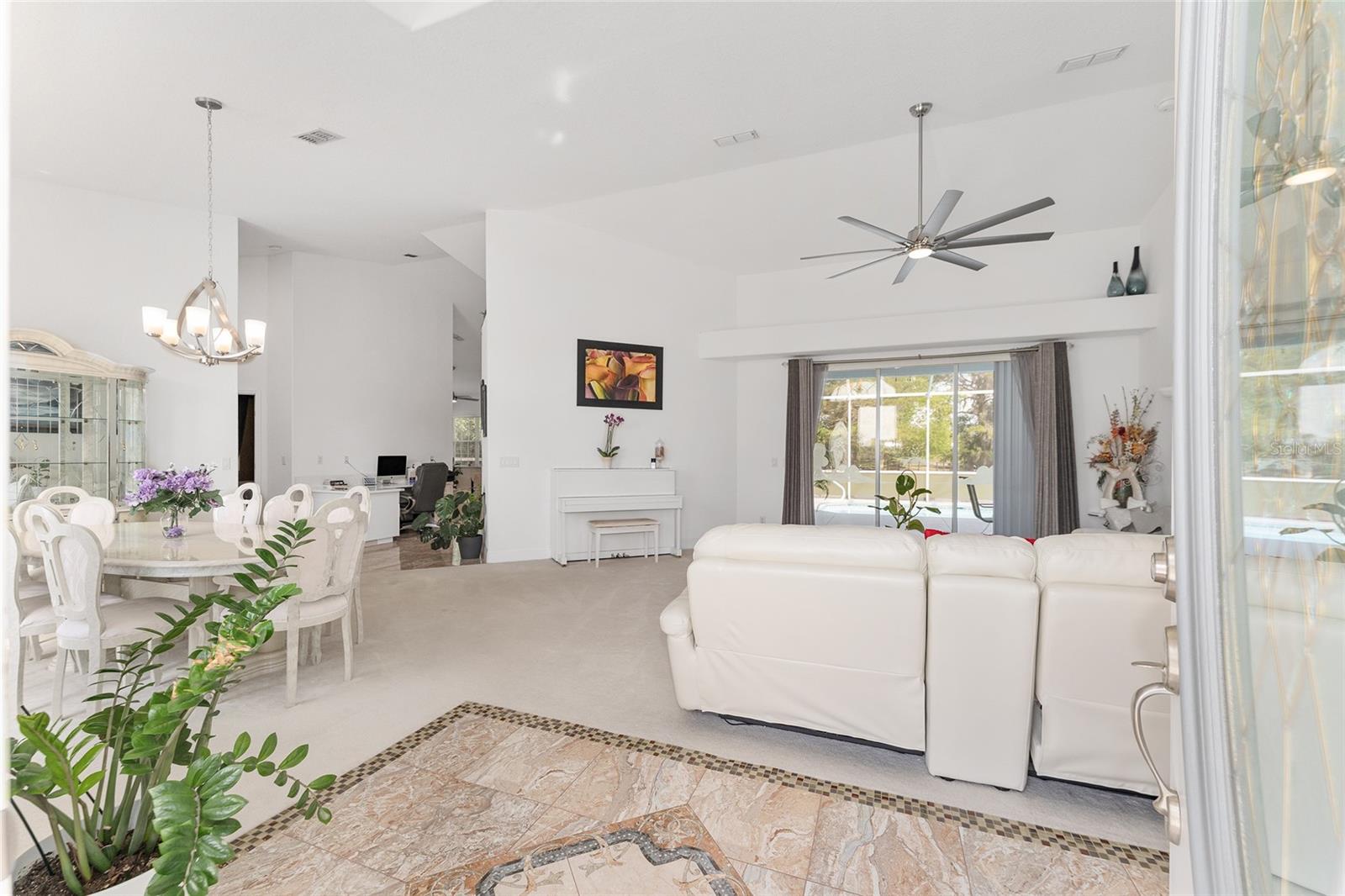 SILVER MDWS NORTH - Residential