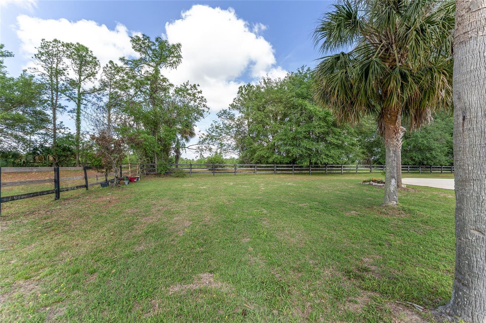 SILVER MDWS NORTH - Residential