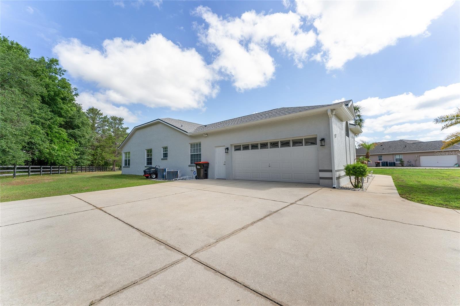 SILVER MDWS NORTH - Residential