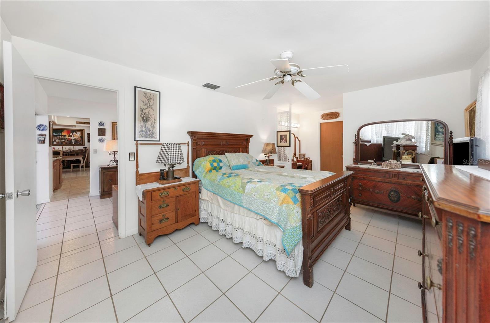 BELLEVUE ESTATES 6TH ADD - Residential