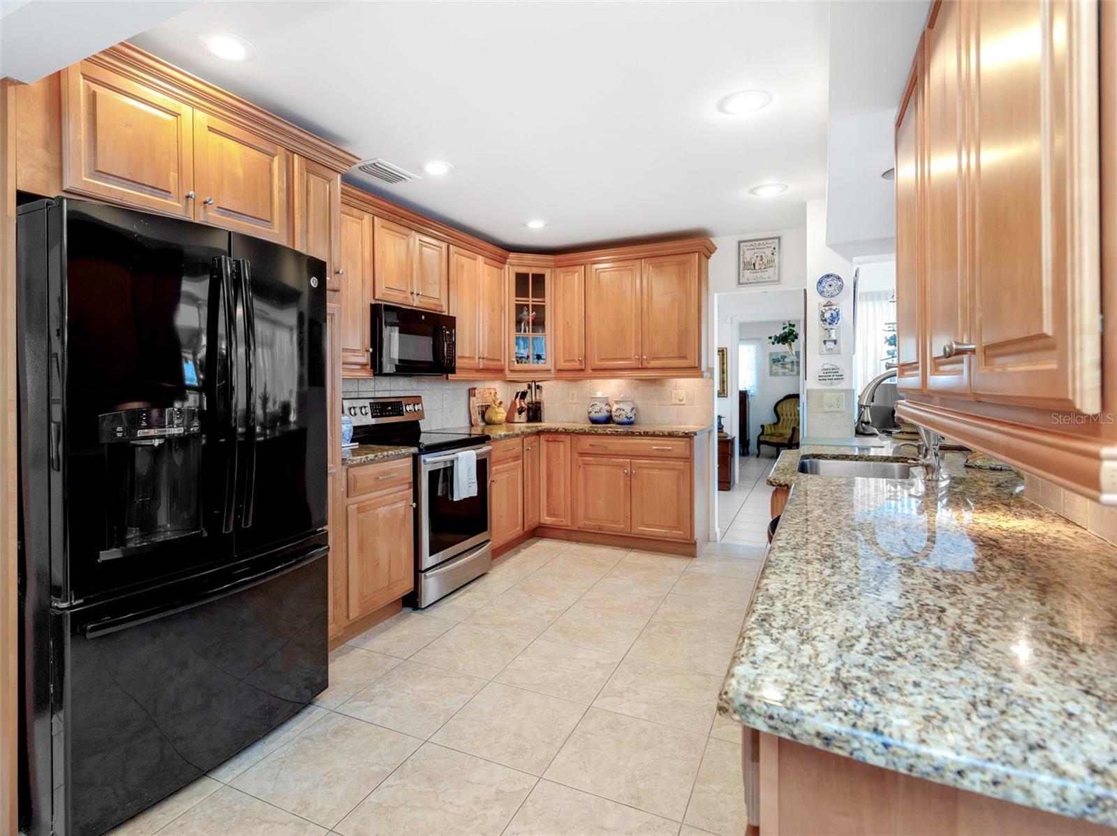 BELLEVUE ESTATES 6TH ADD - Residential