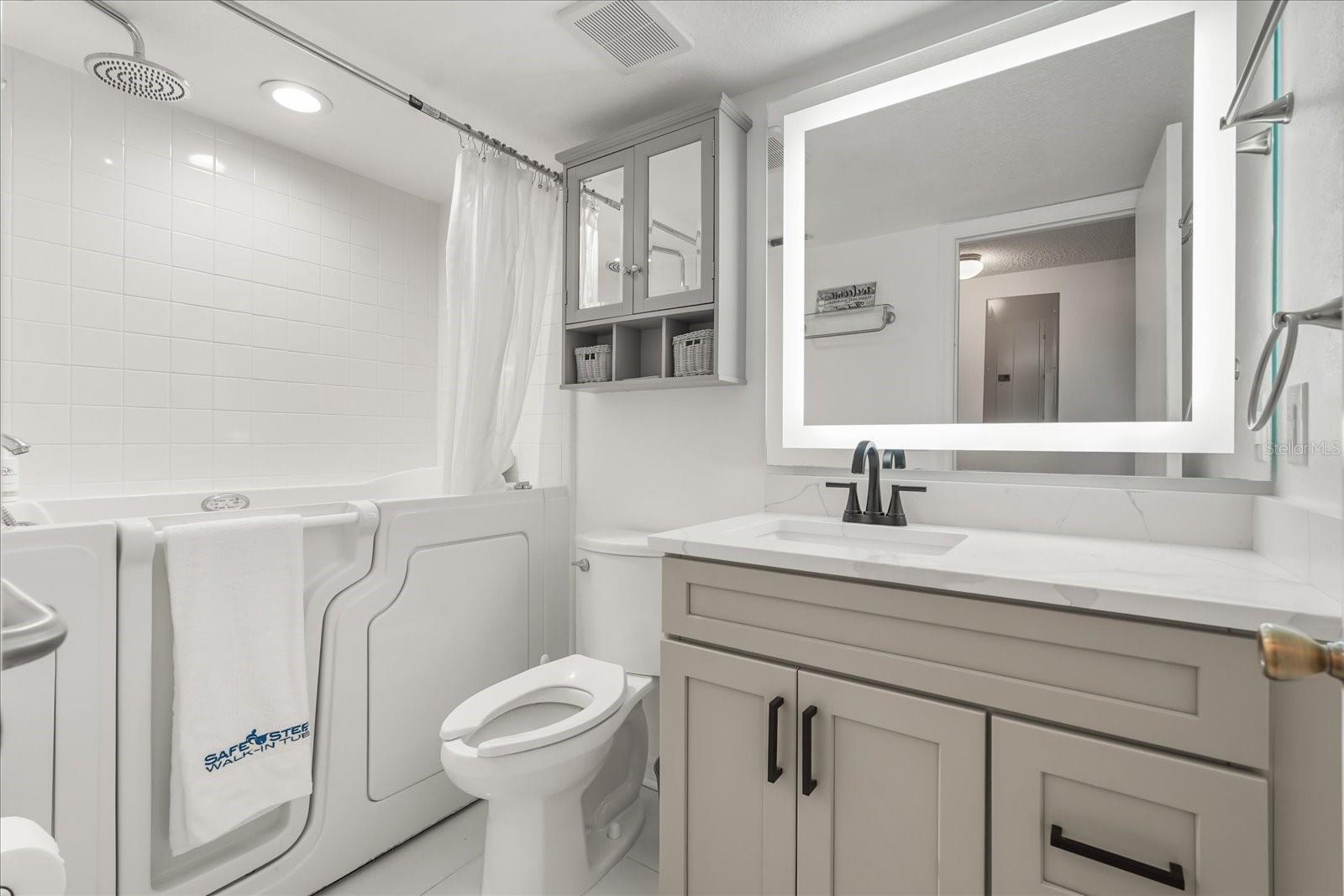 COACH HOMES AT MARINERS VILLAGE - Residential