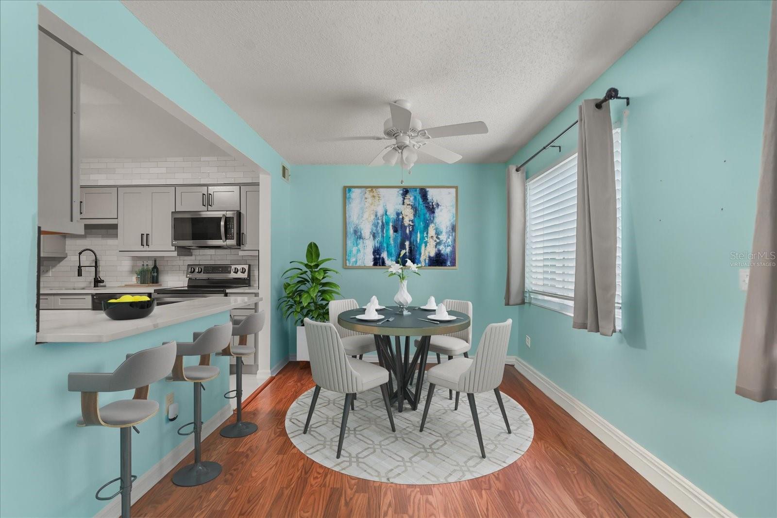 COACH HOMES AT MARINERS VILLAGE - Residential