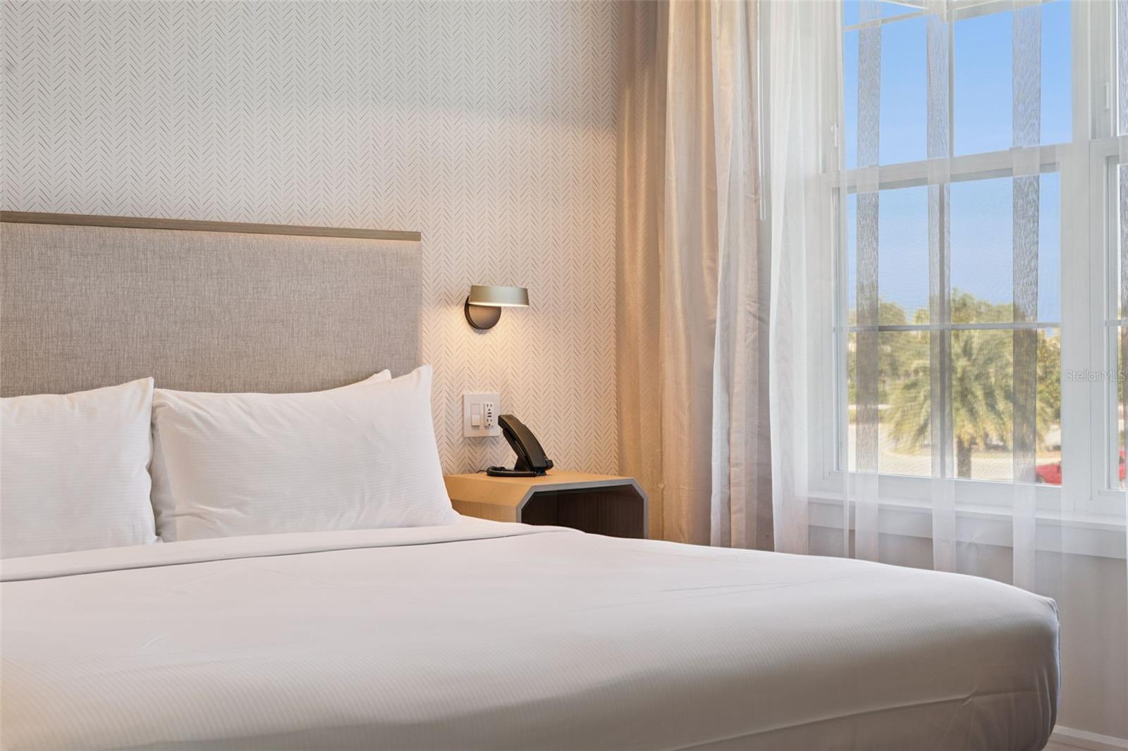 EMBASSY SUITES, SUNSET WALK HOTEL - Residential