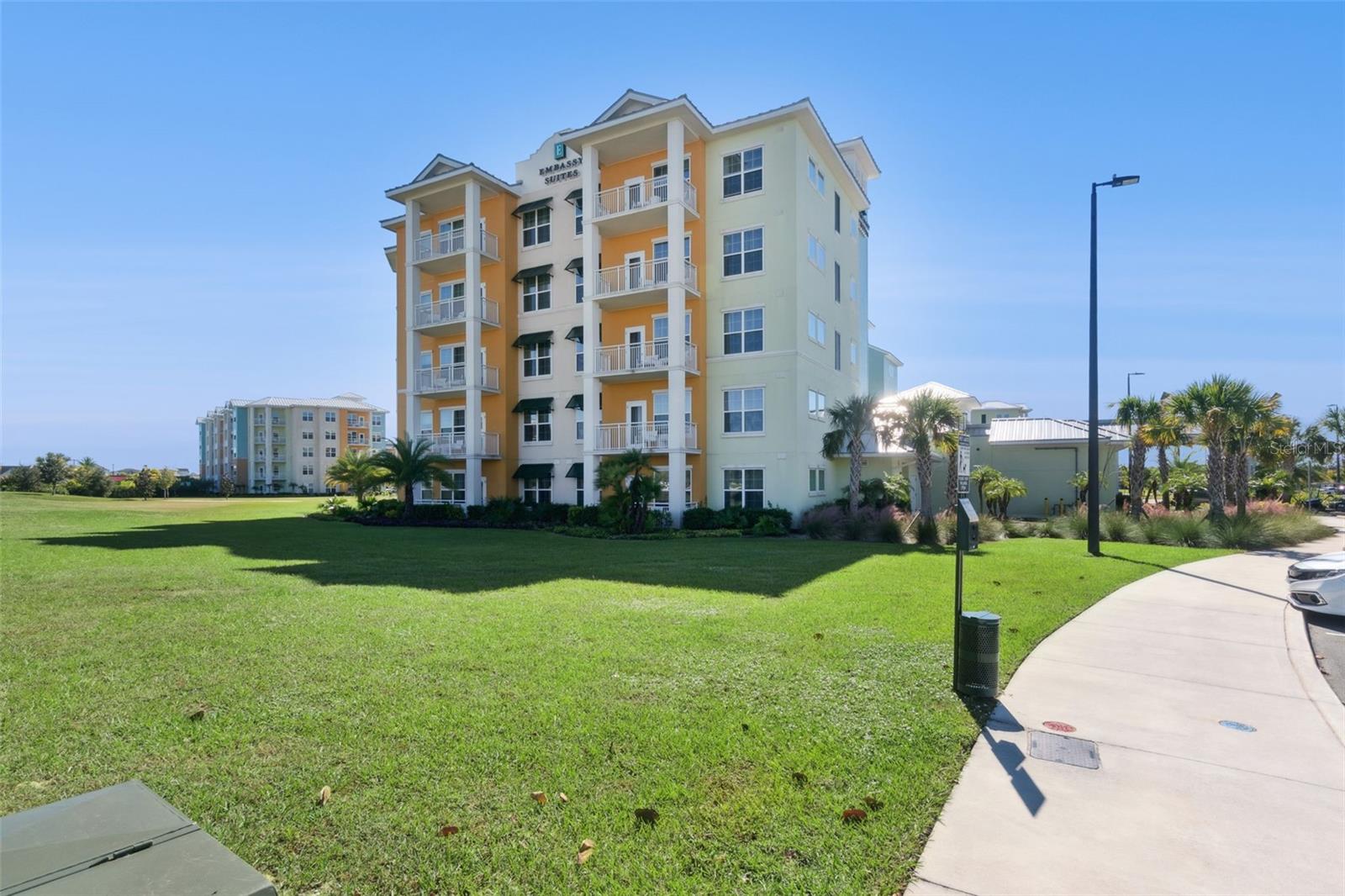 EMBASSY SUITES, SUNSET WALK HOTEL - Residential