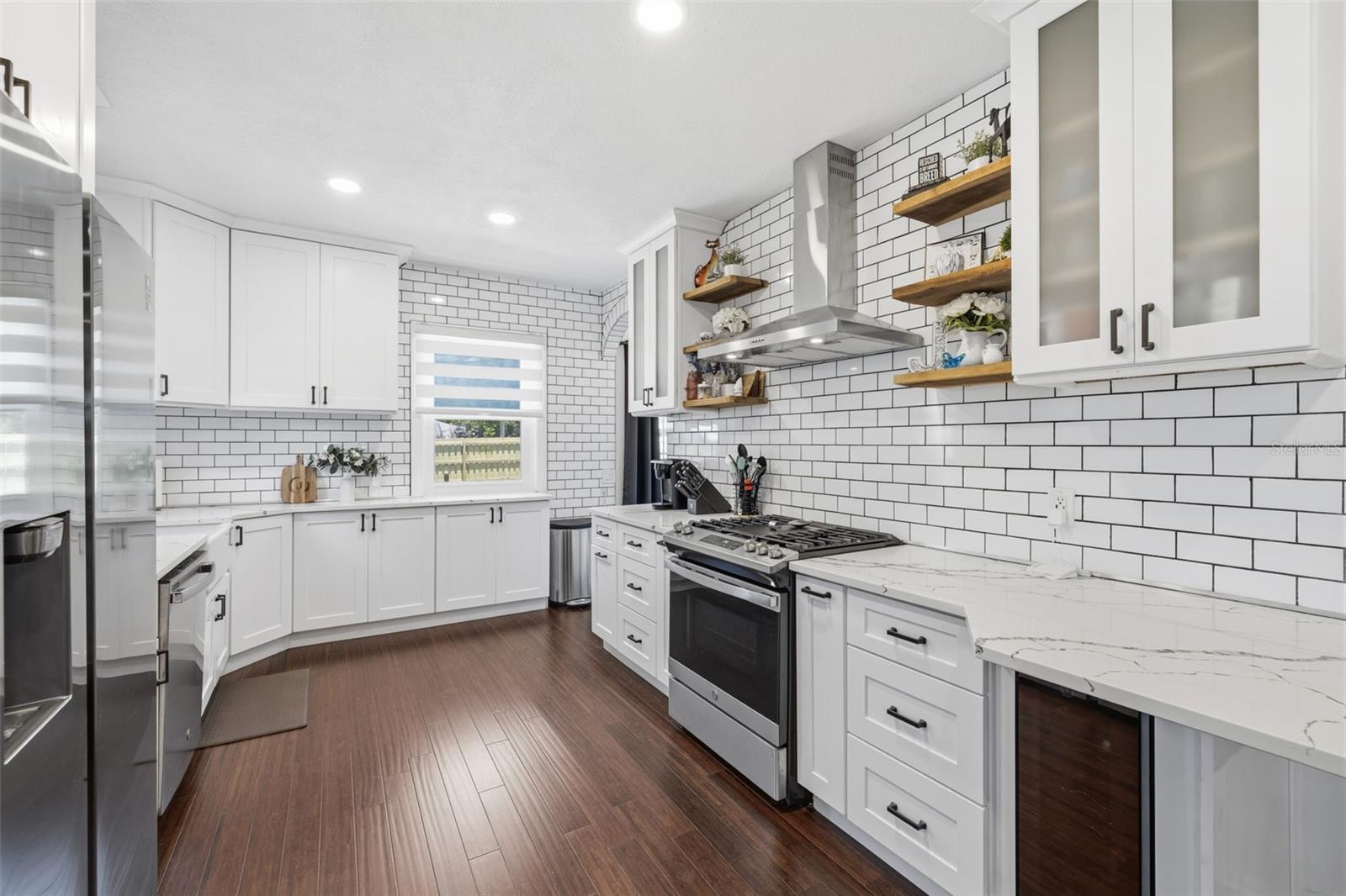 HIGHLAND TERRACE - Residential