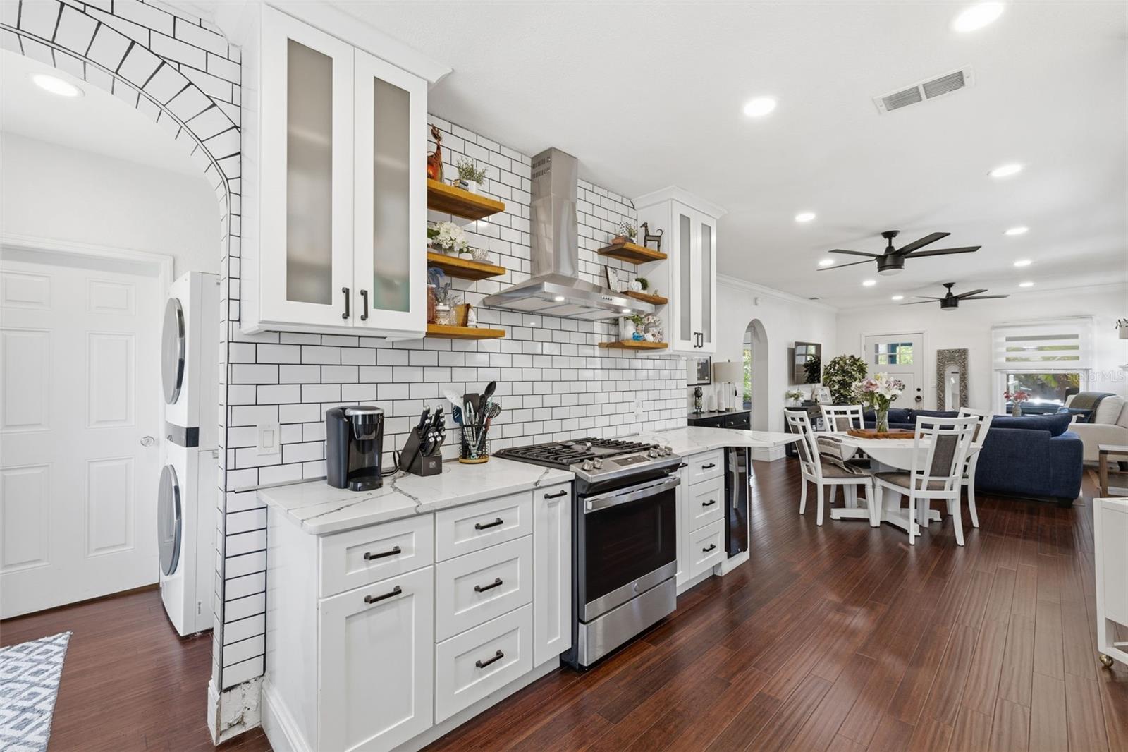 HIGHLAND TERRACE - Residential