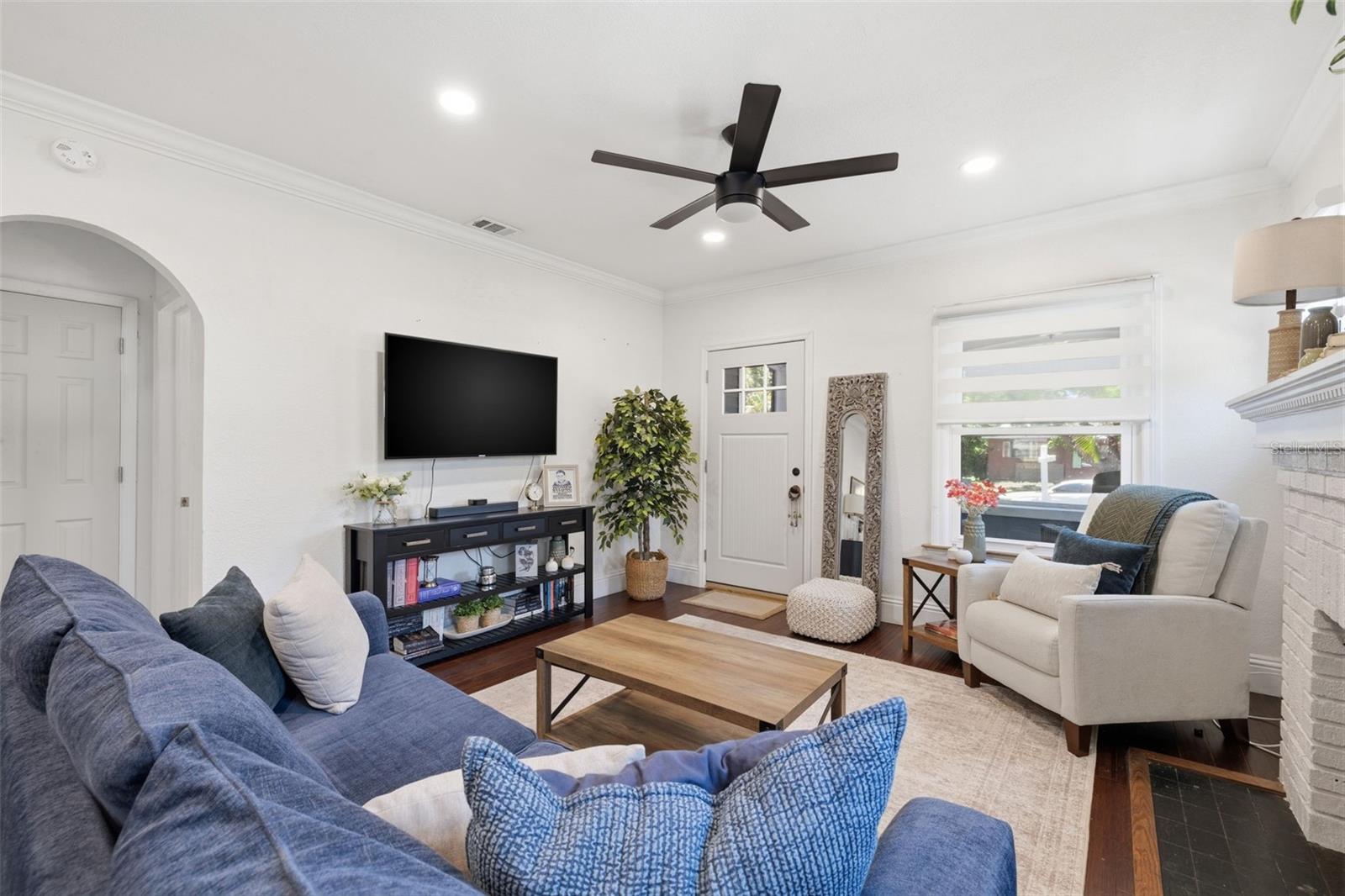 HIGHLAND TERRACE - Residential