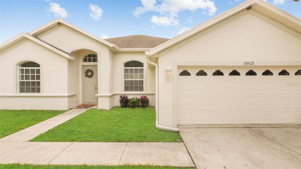 Photo of 10621 Ribbon Fern Way, Land O Lakes, FL 34638 (MLS # TB8394483)