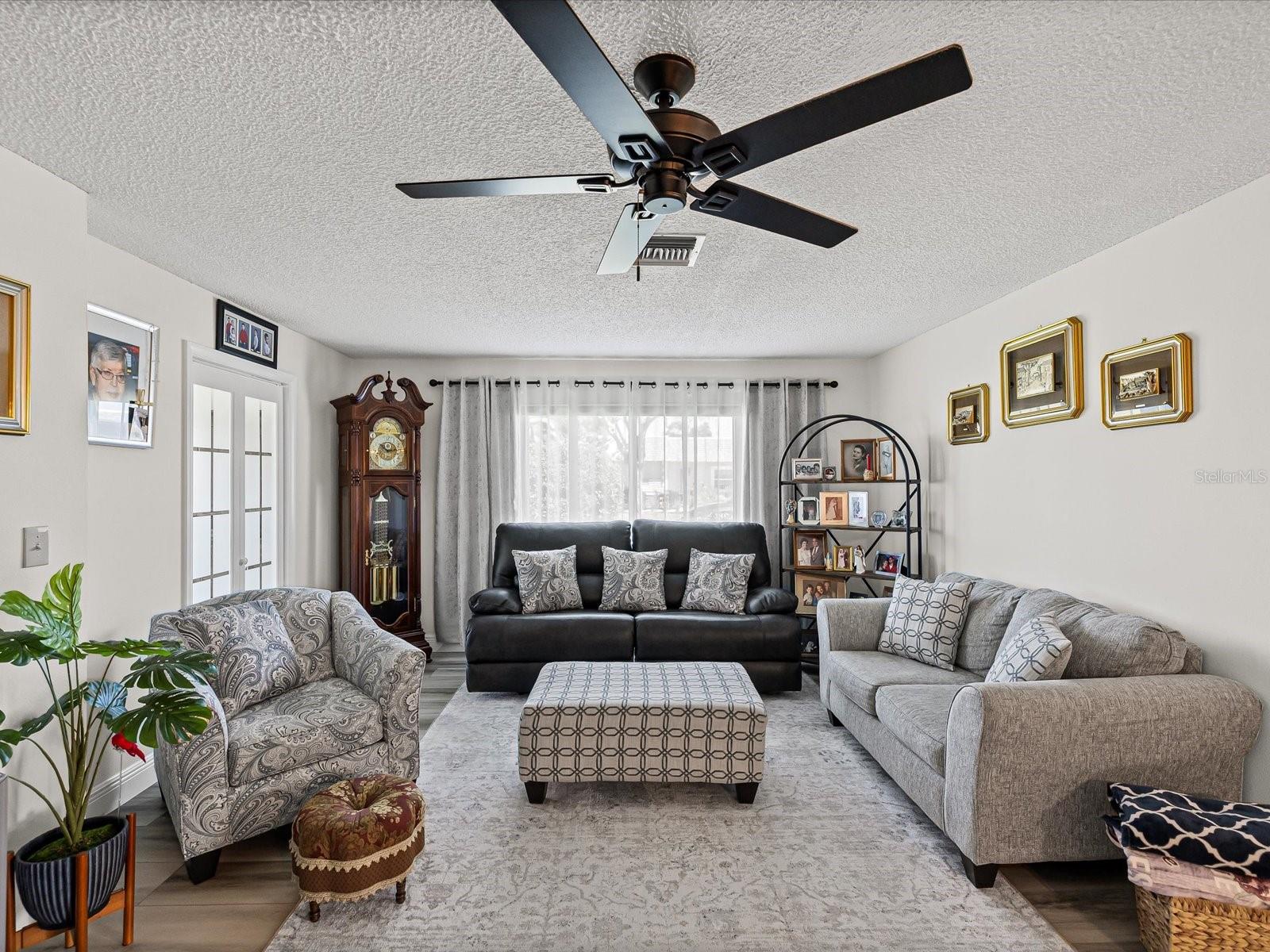 07 SPGS VILLAS CONDO - Residential