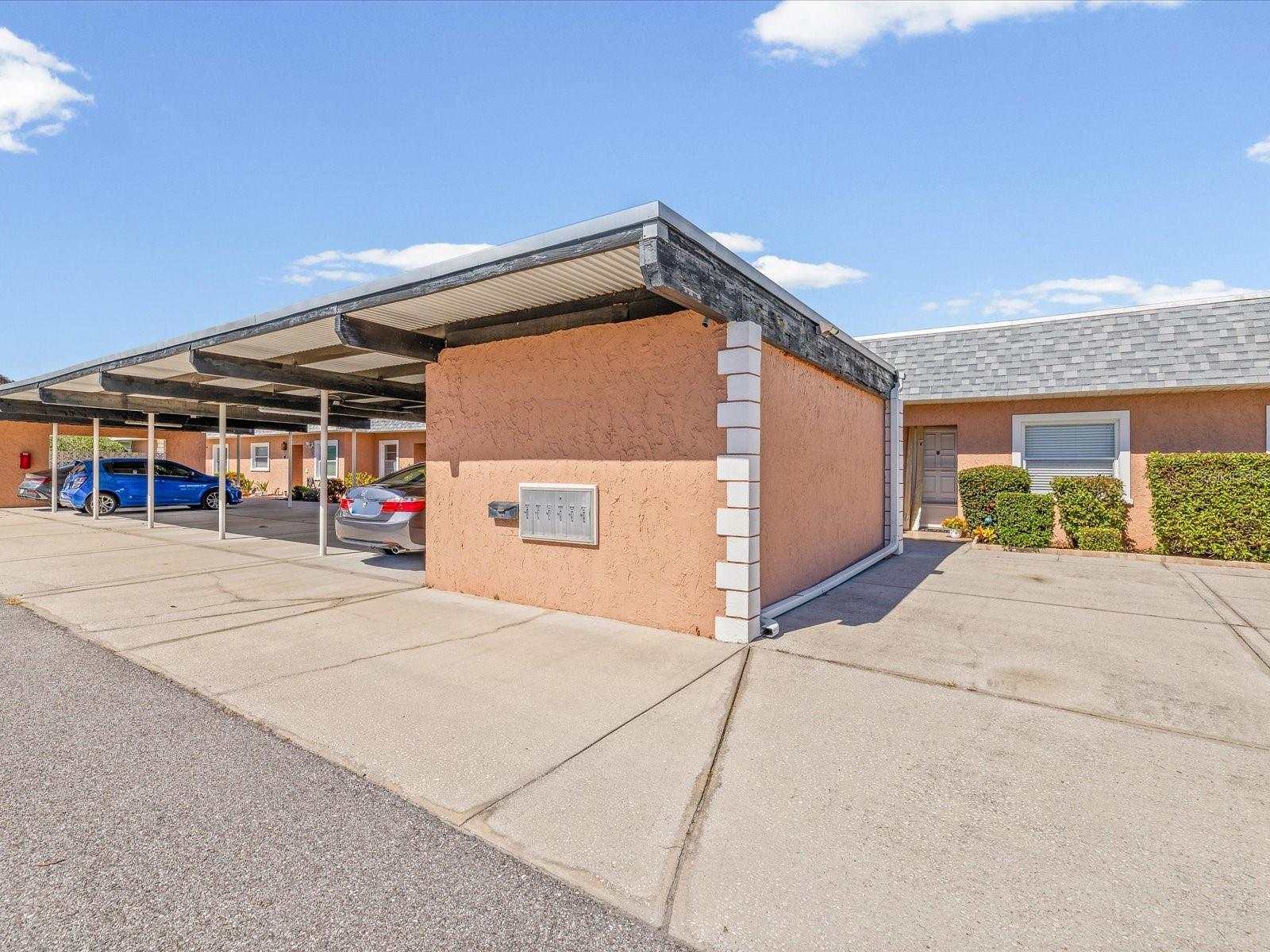 07 SPGS VILLAS CONDO - Residential