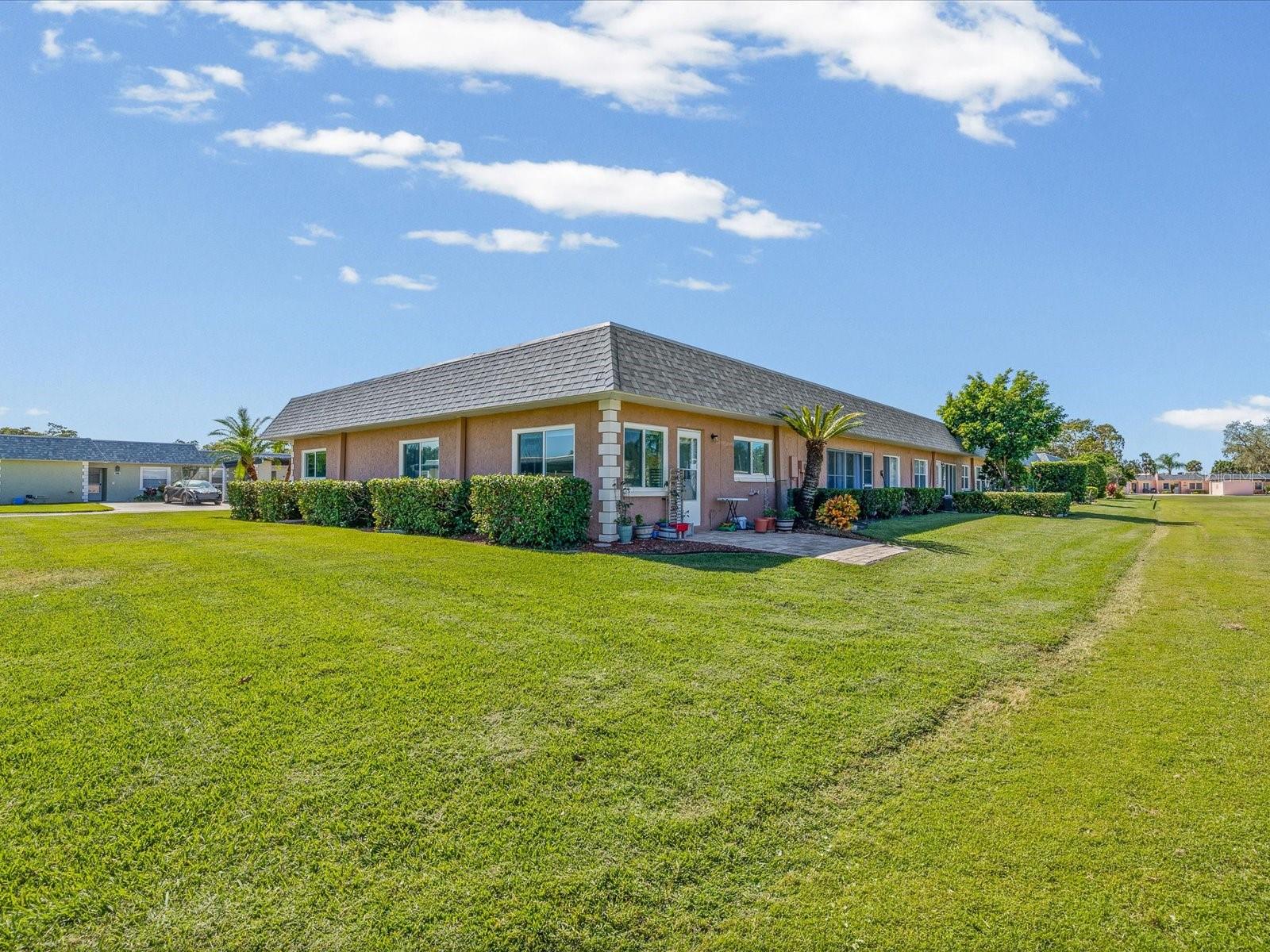 07 SPGS VILLAS CONDO - Residential