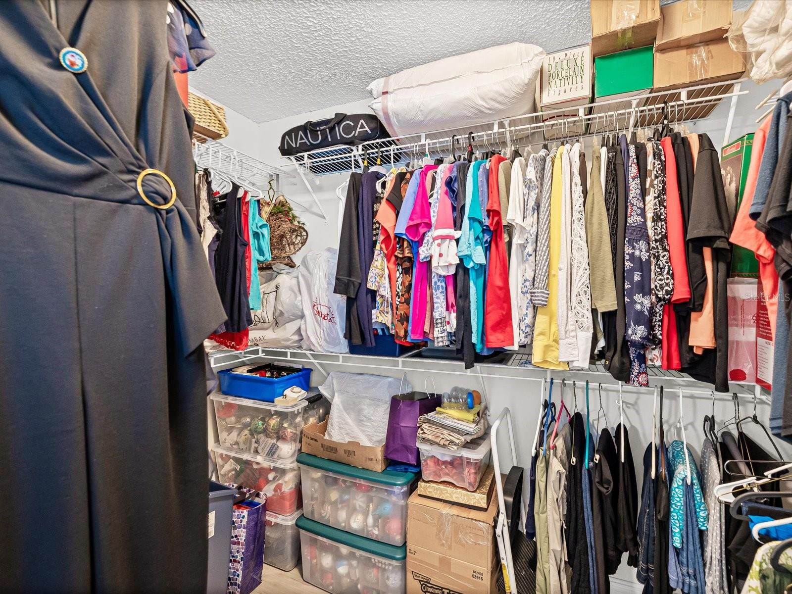 9615 MIDIRON COURT 9615