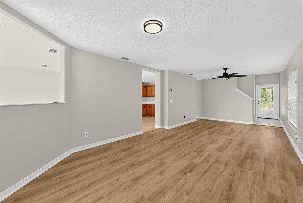 Photo of 7026 Montauk Point Crossing, Bradenton, FL 34212 (MLS # TB8545687)