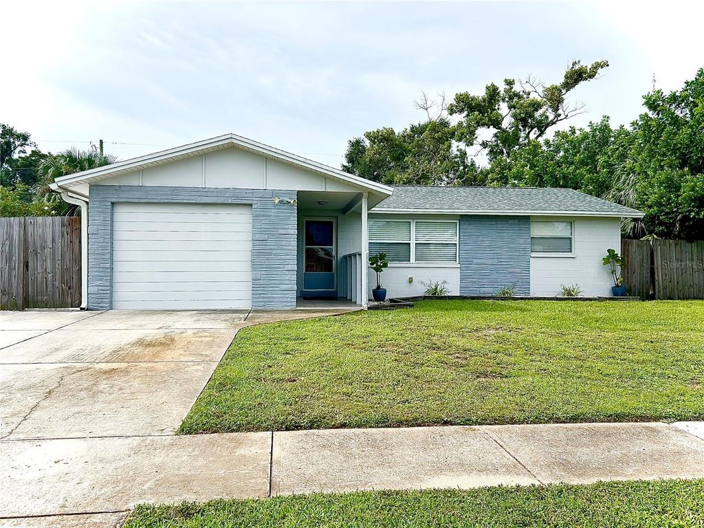 Photo of 8656 Magnolia Drive, Seminole, FL 33777 (MLS # TB8454939)