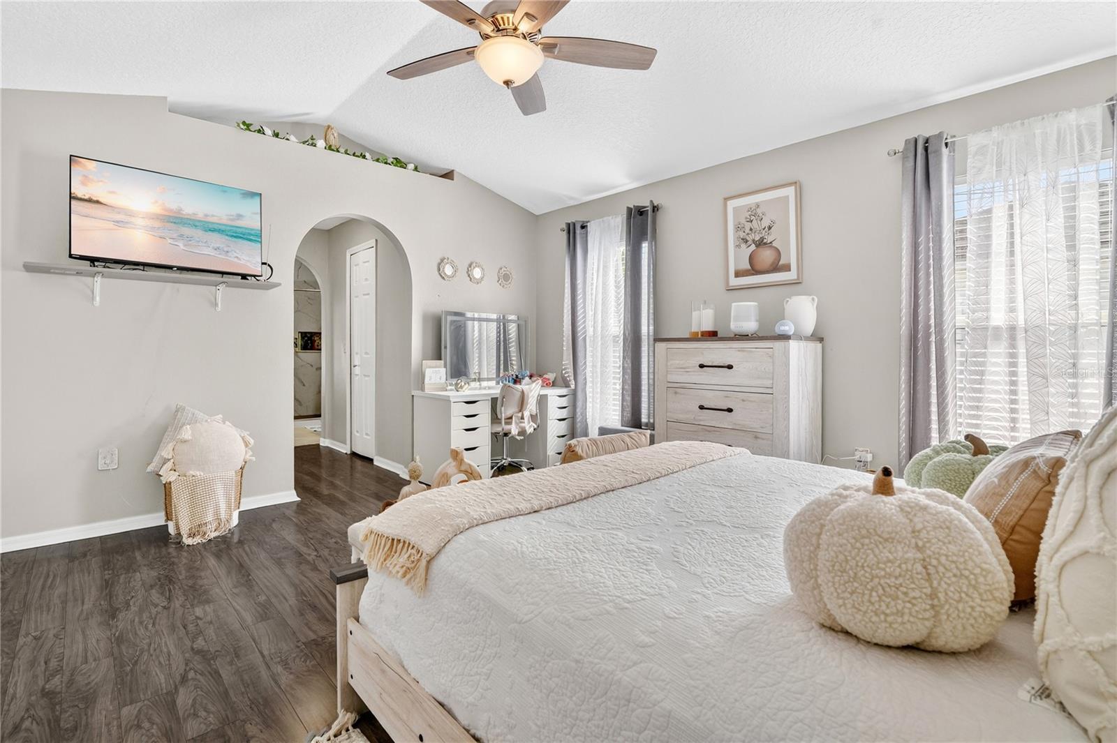 SHOAL CREEK - Residential