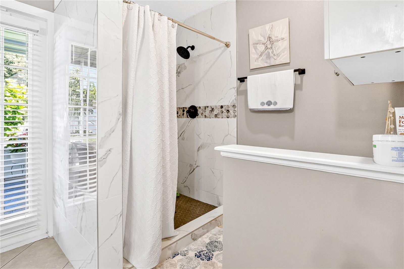 SHOAL CREEK - Residential