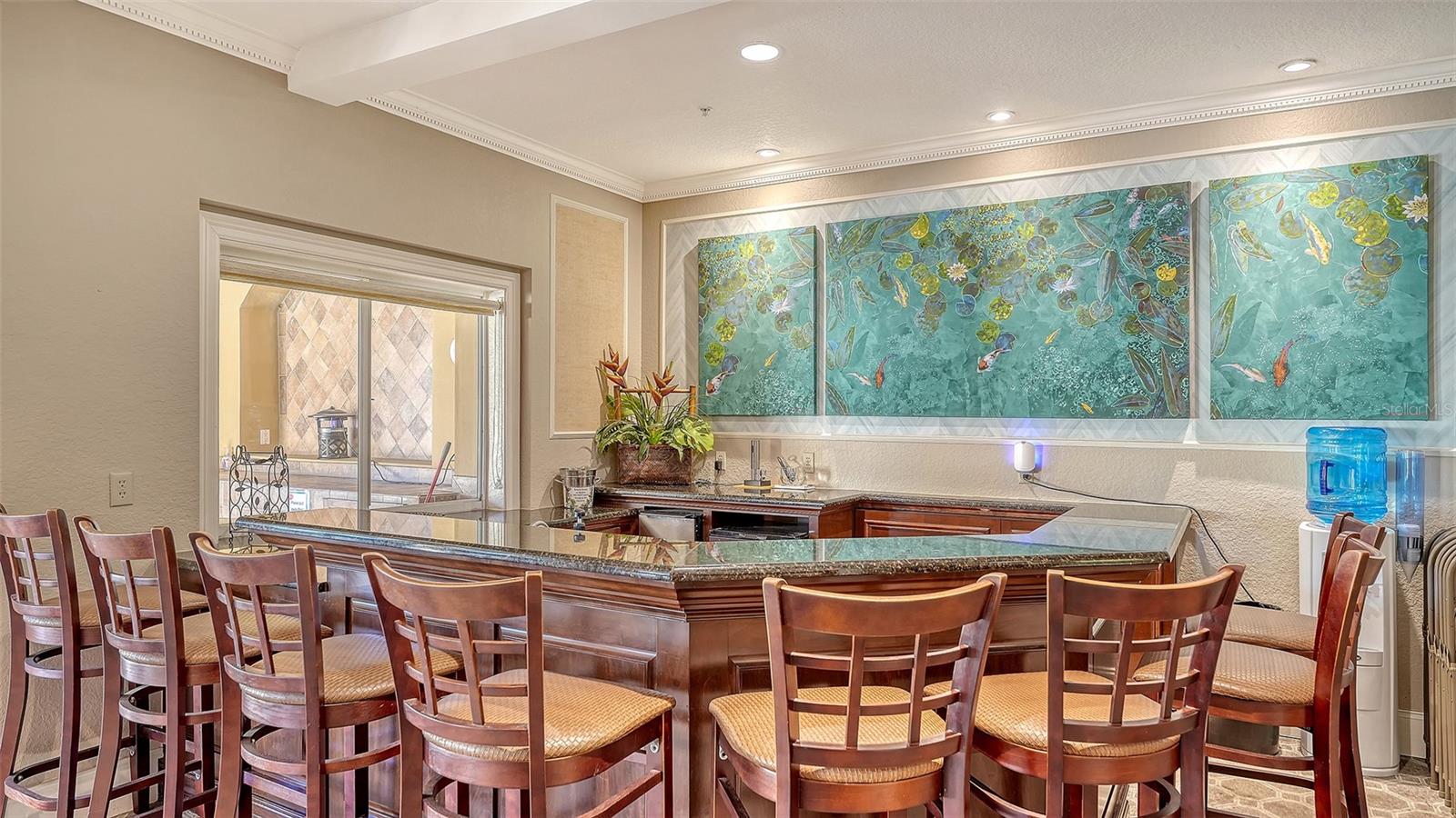 BROADWAY PROMENADE - Residential