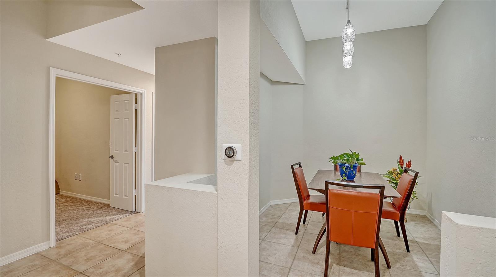 BROADWAY PROMENADE - Residential