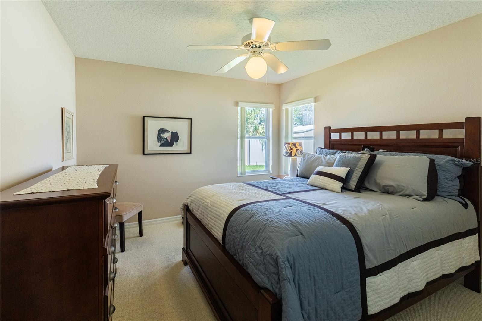 PINE LAKES - Residential