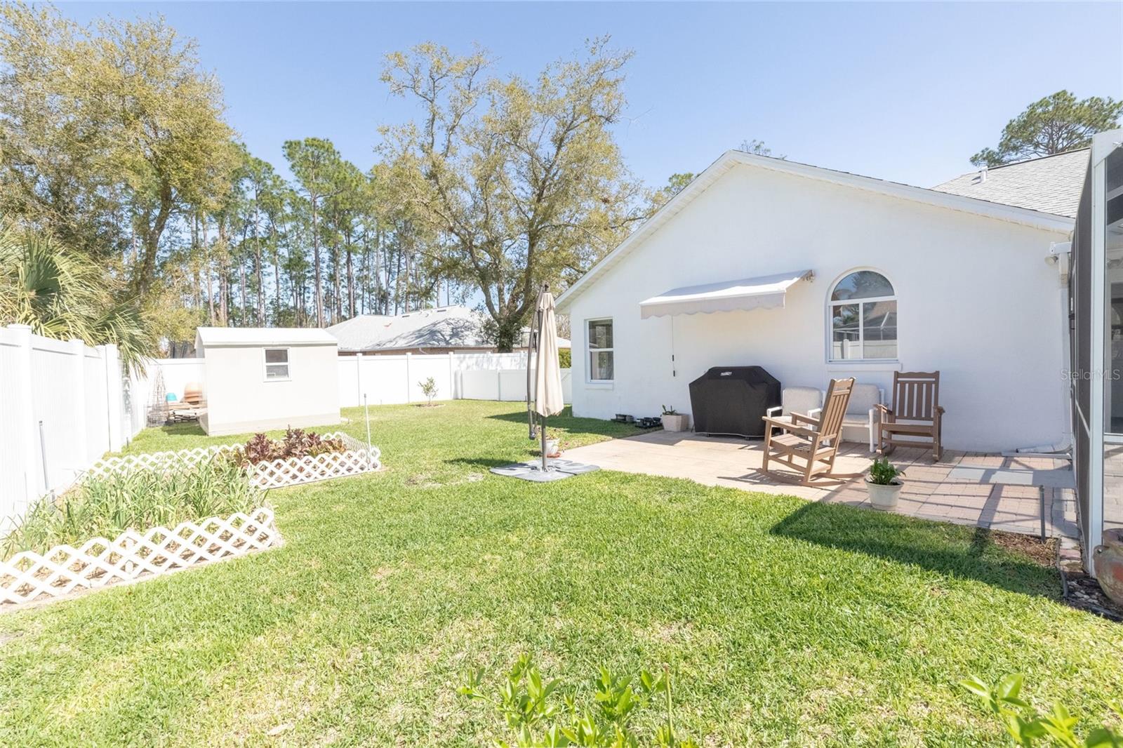 PINE LAKES - Residential