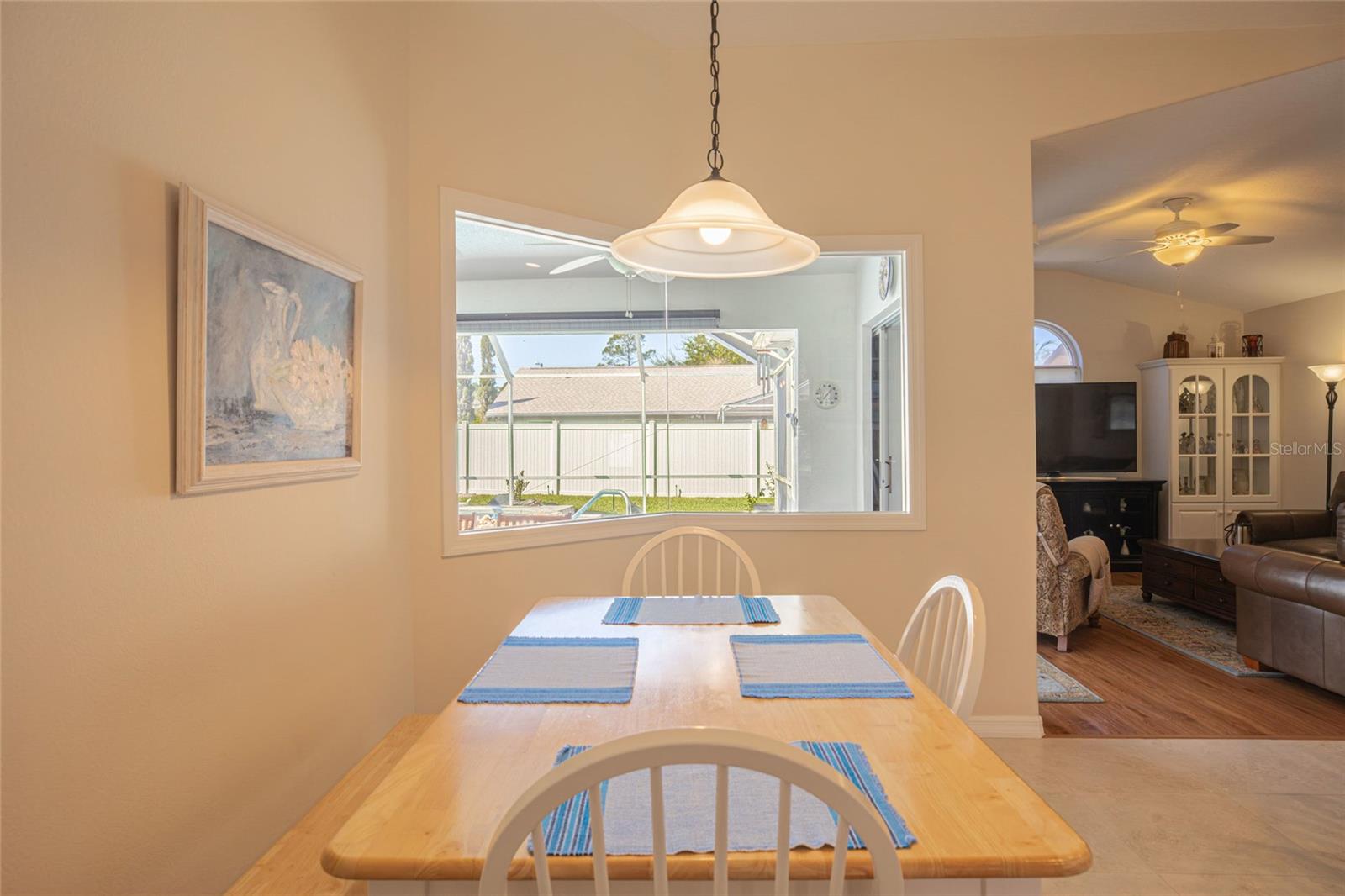 PINE LAKES - Residential