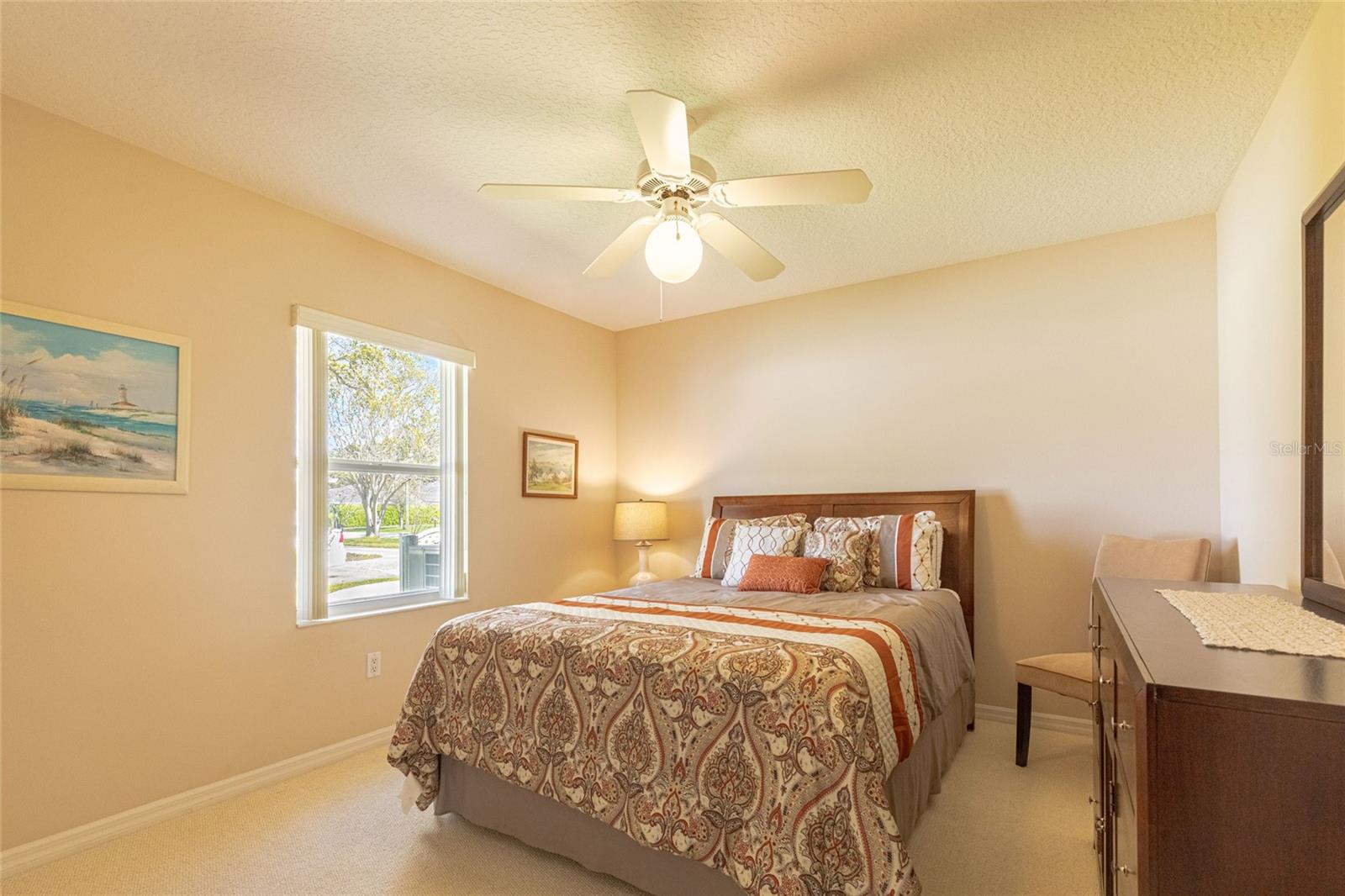 PINE LAKES - Residential