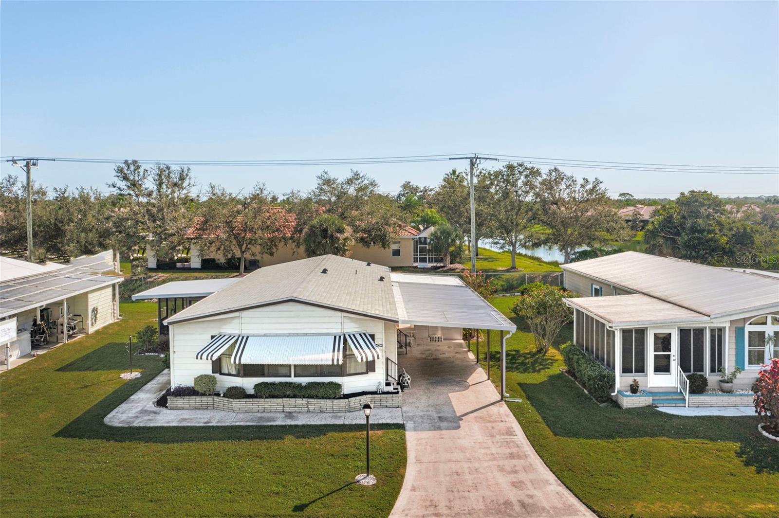 LA CASA MHP CO-OP - Residential