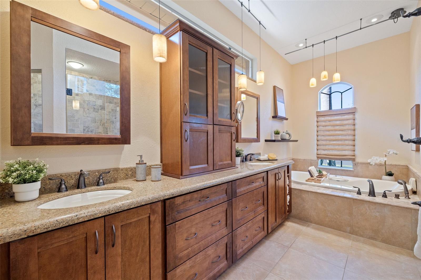 PLACIDO BAYOU - Residential