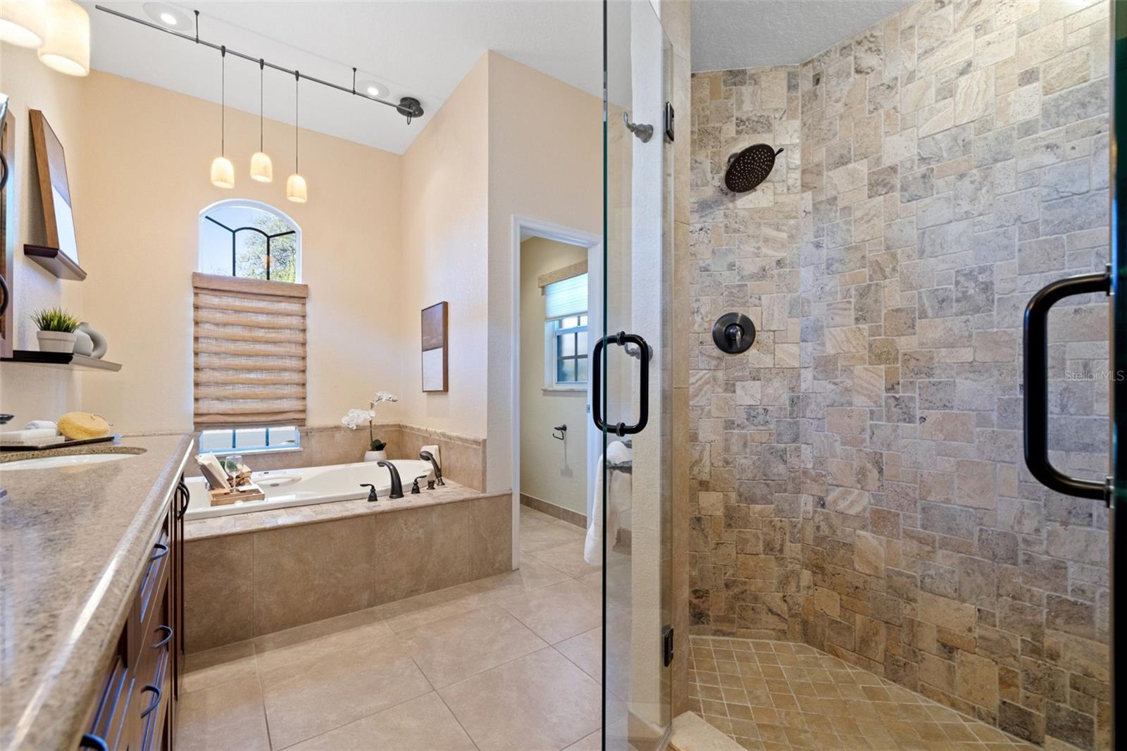 PLACIDO BAYOU - Residential