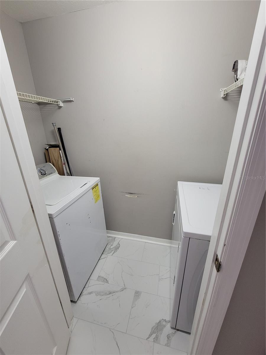 THE PINNACLE AT CARROLLWOOD A - Residential Lease