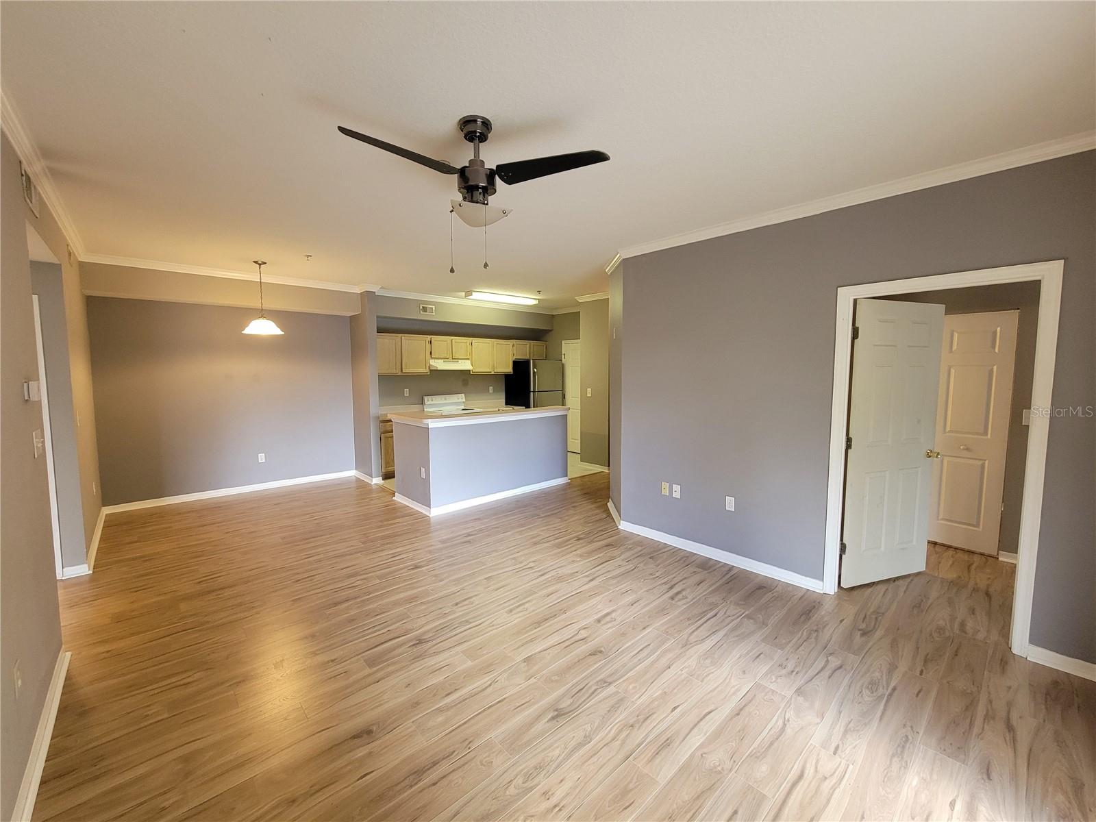 THE PINNACLE AT CARROLLWOOD A - Residential Lease