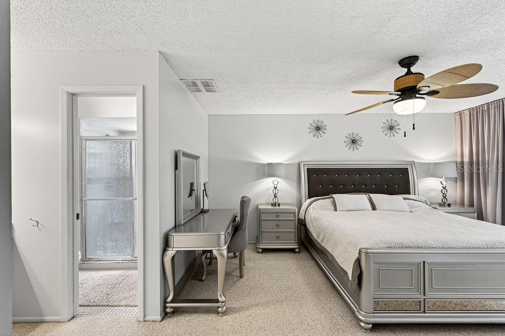 SOMERSET VILLAGE - Residential