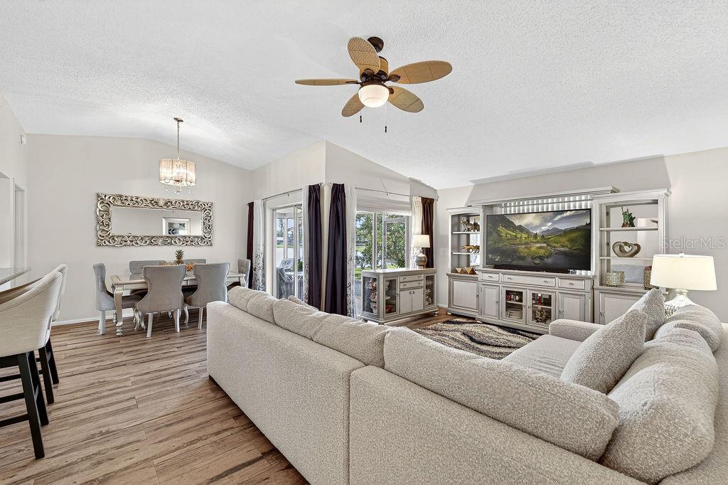 SOMERSET VILLAGE - Residential