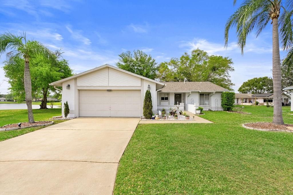 Photo of 11520 Saddlebow Lane, Orlando, FL 32821 (MLS # S5146624)