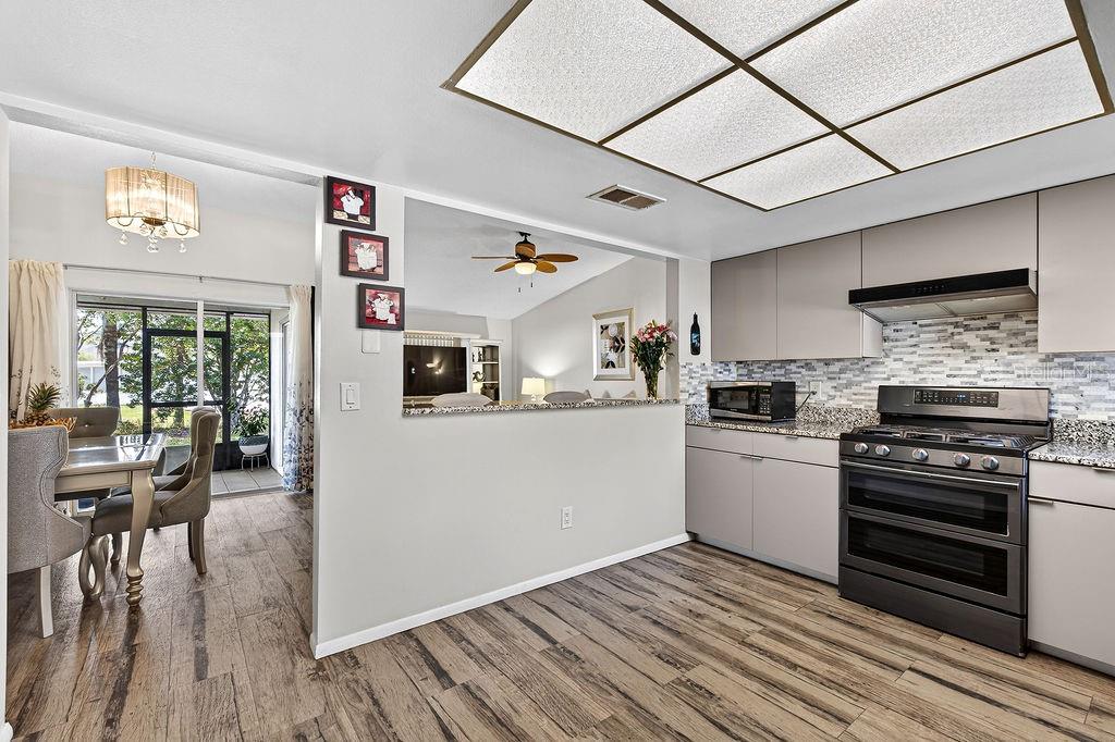 SOMERSET VILLAGE - Residential