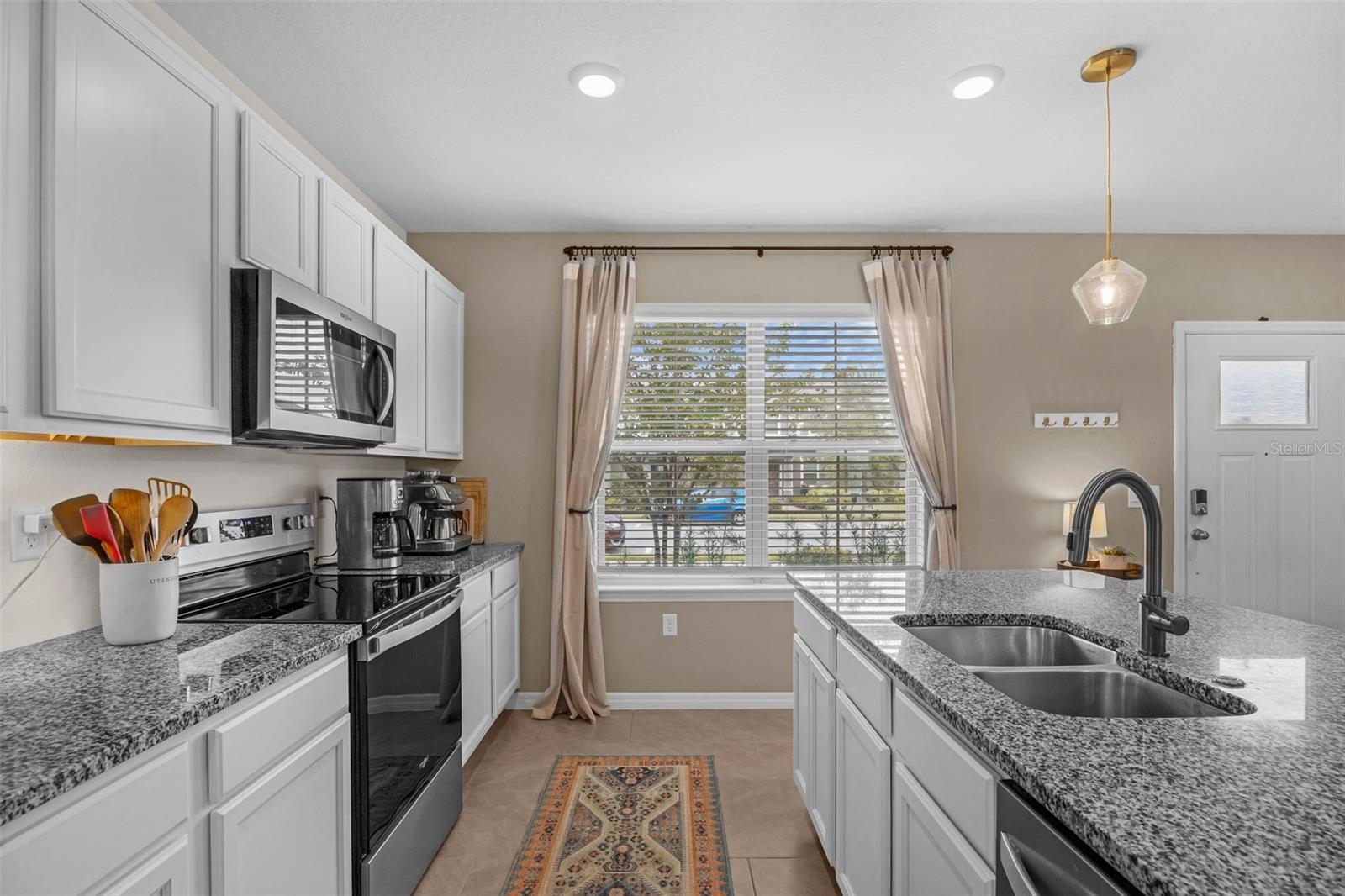 WATERLEIGH PH 4A - Residential Lease