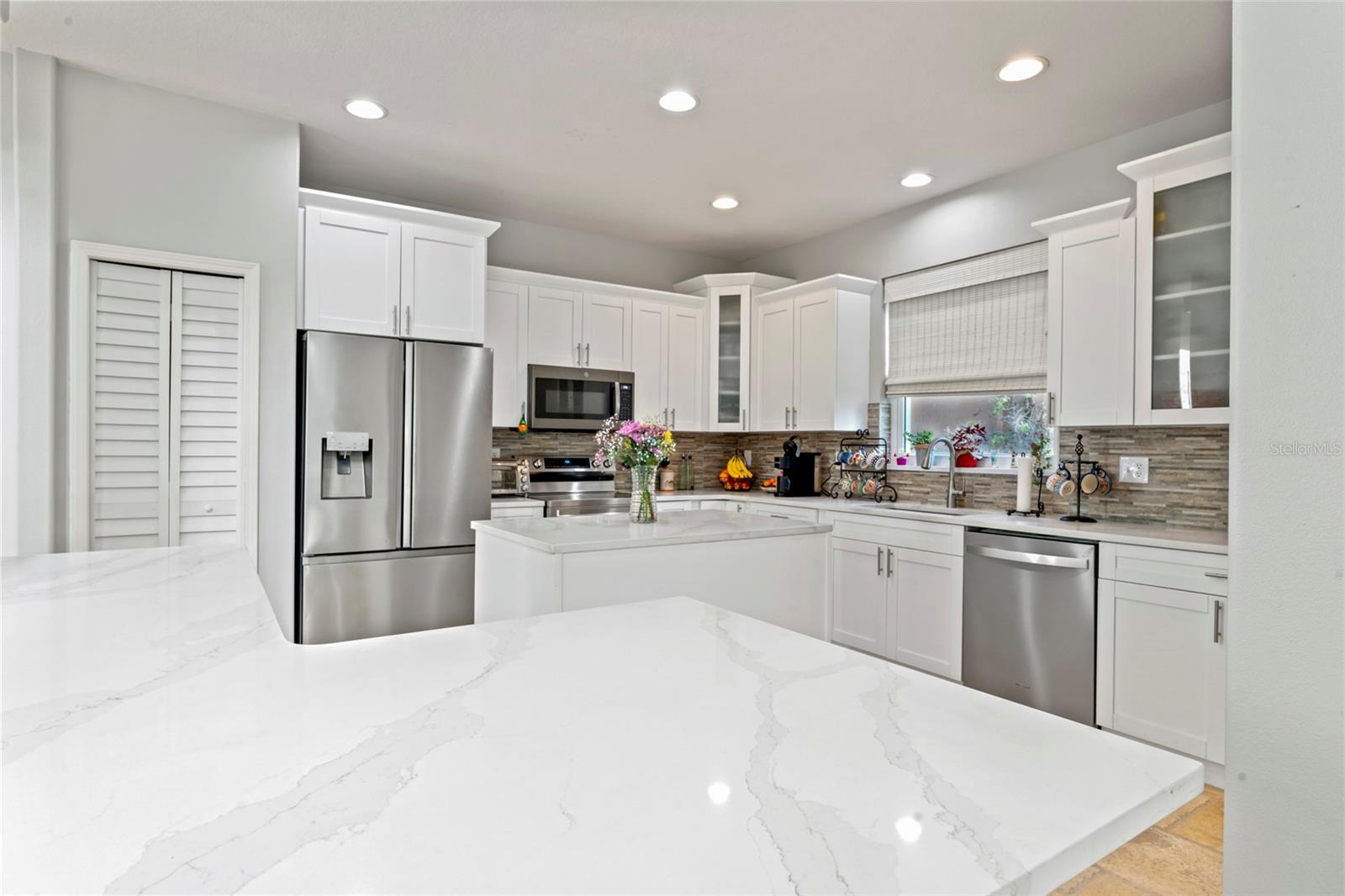 CARROLLWOOD CROSSING - Residential