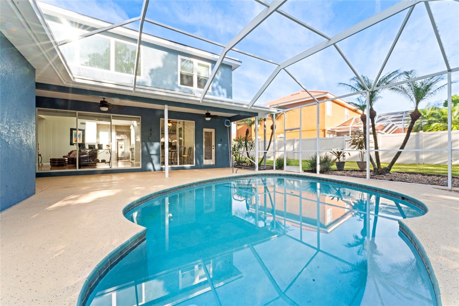 CARROLLWOOD CROSSING - Residential