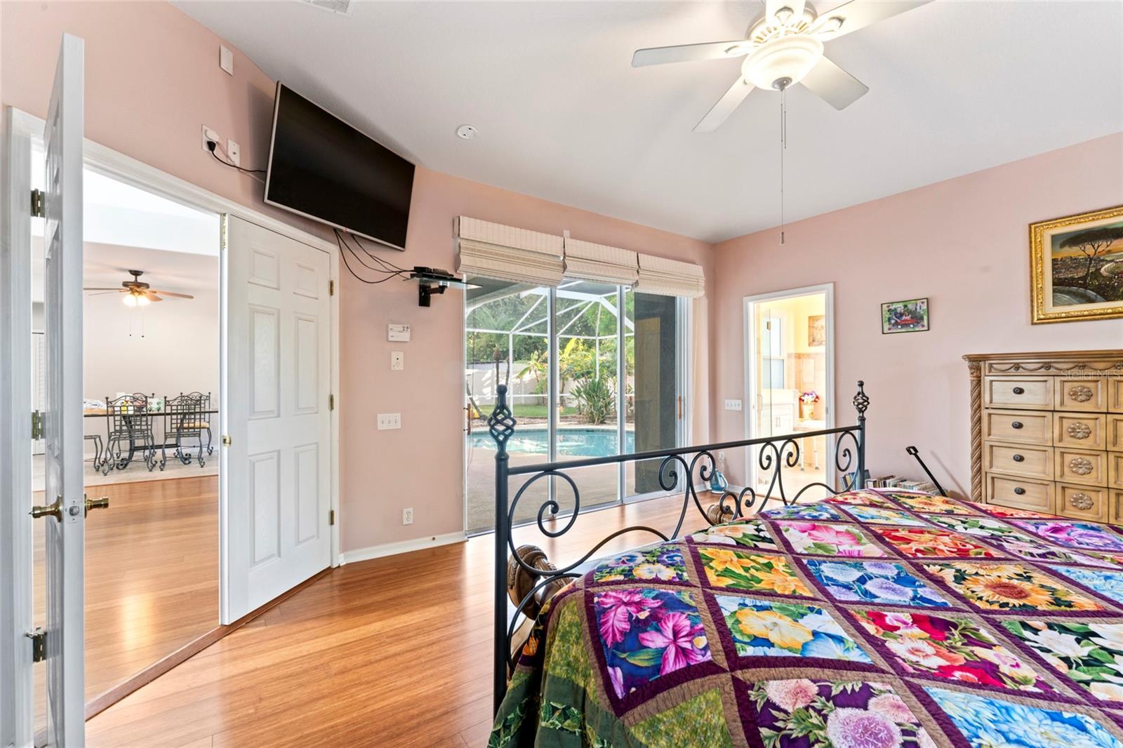 CARROLLWOOD CROSSING - Residential