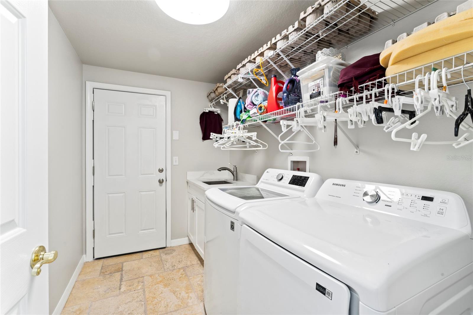 CARROLLWOOD CROSSING - Residential