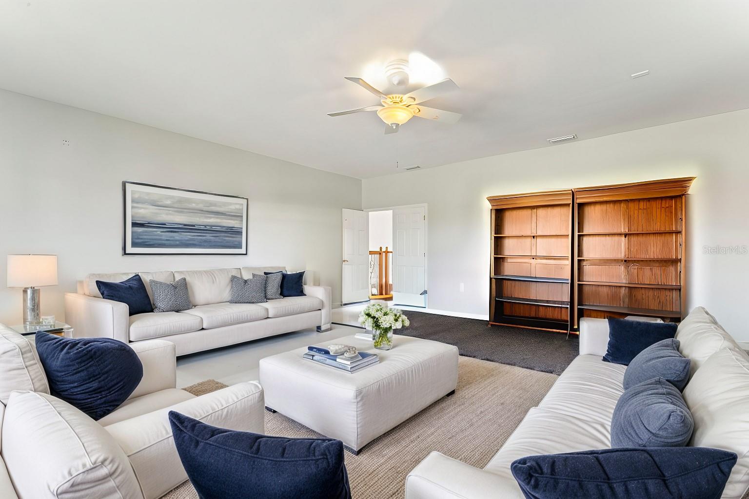 CARROLLWOOD CROSSING - Residential
