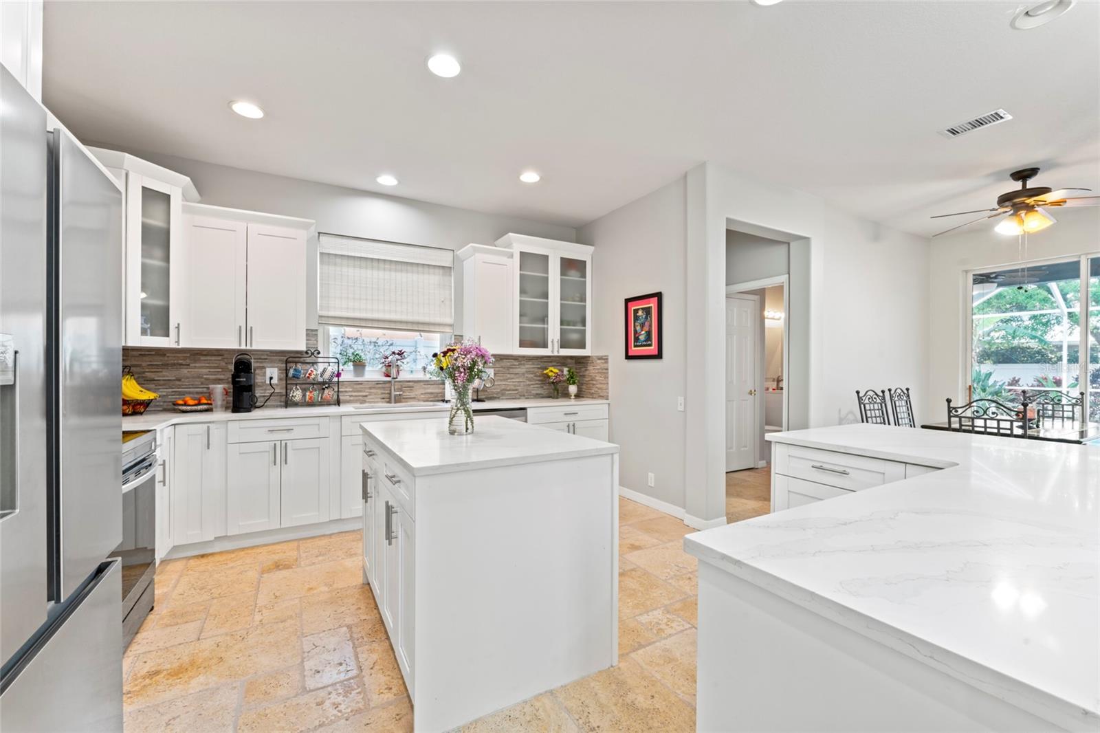 CARROLLWOOD CROSSING - Residential