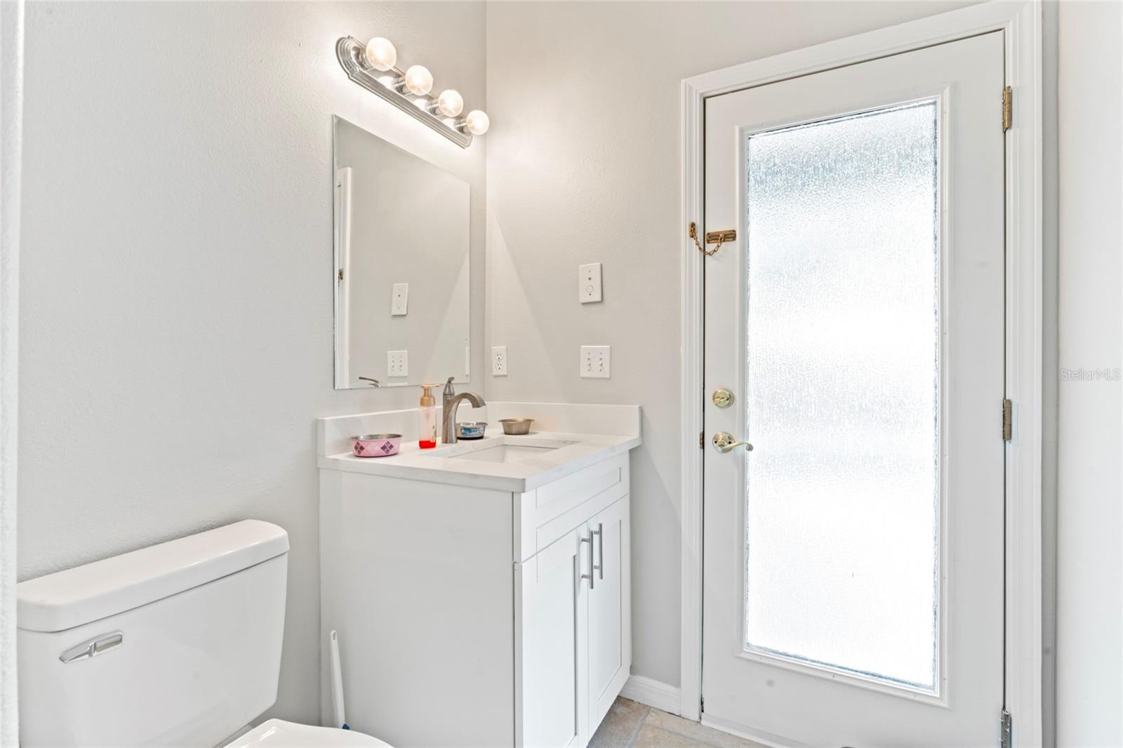 CARROLLWOOD CROSSING - Residential