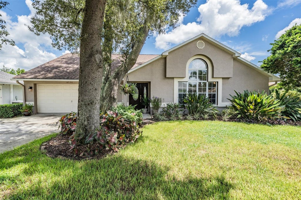 Photo of 6536 Northlake Drive, Zephyrhills, FL 33542 (MLS # TB8516059)